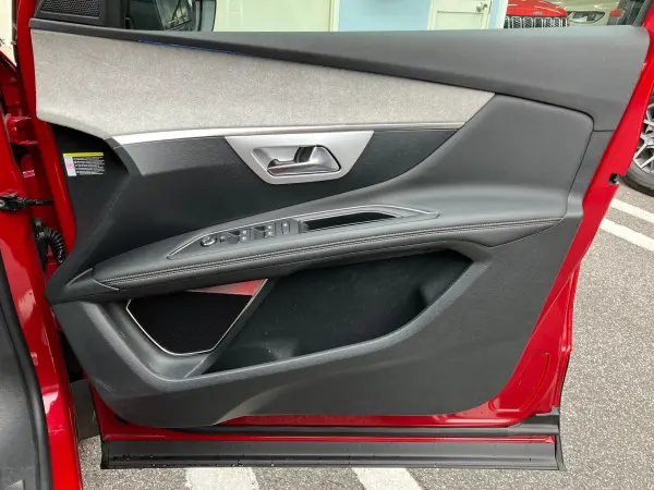Peugeot 3008 GT BlueHDi Black Pack Diesel Turbo Certified Used Car Sunroof Apple CarPlay Active Cruise Control Blind Spot Monitor Steering Paddle Shifters Seat Heater Seat Memory Power Tailgate Rear Camera ETC Onboard Unit (Ultimate Red) — photo 9