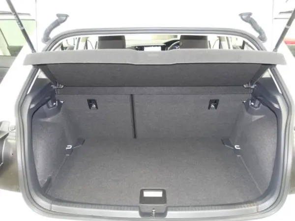 Volkswagen Polo TSI Active VW Certified Used Car — photo 9