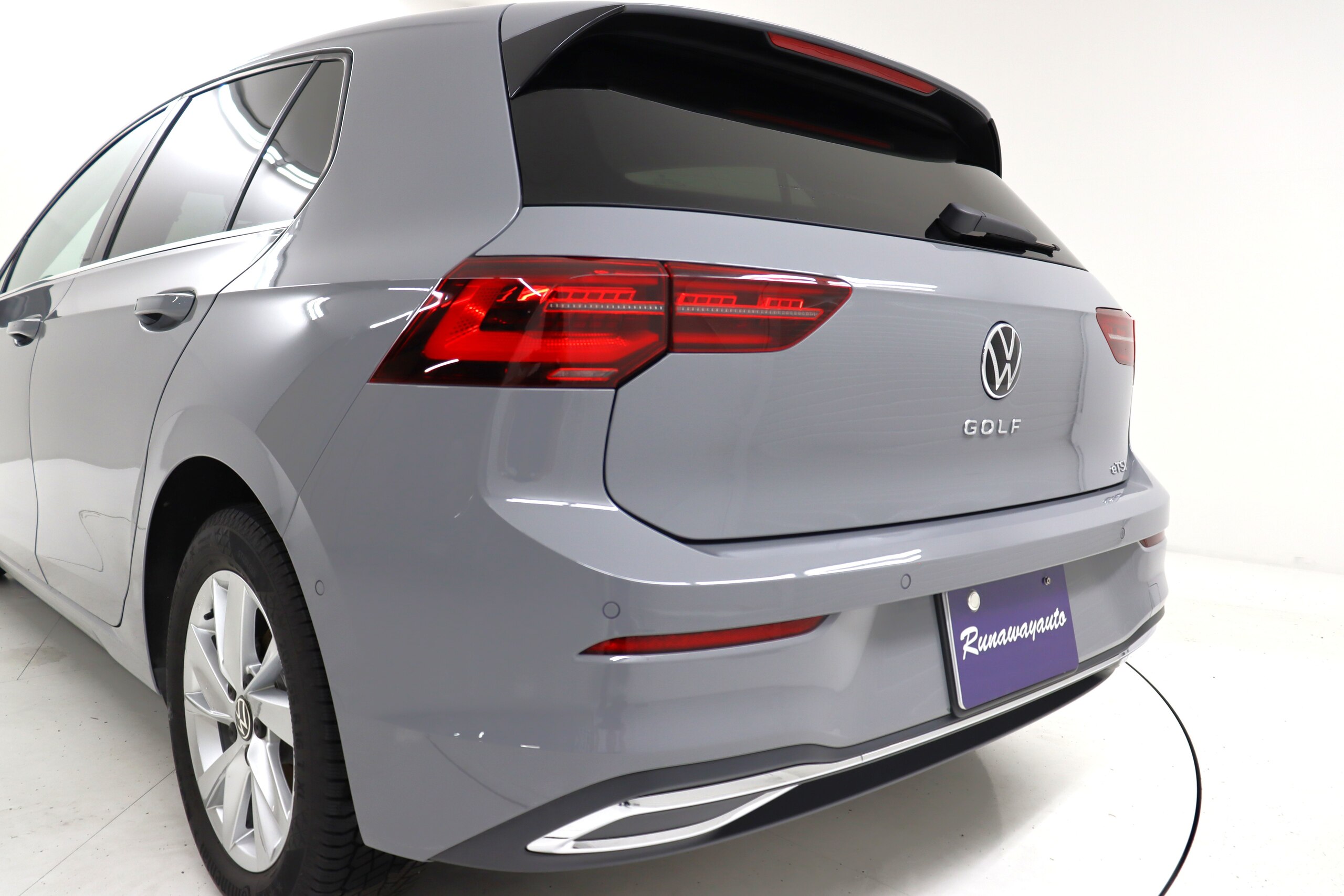 Volkswagen Golf eTSI Style — photo 7