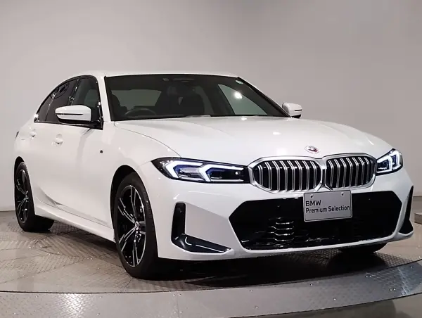 2022 Bmw 3 Series — photo 3