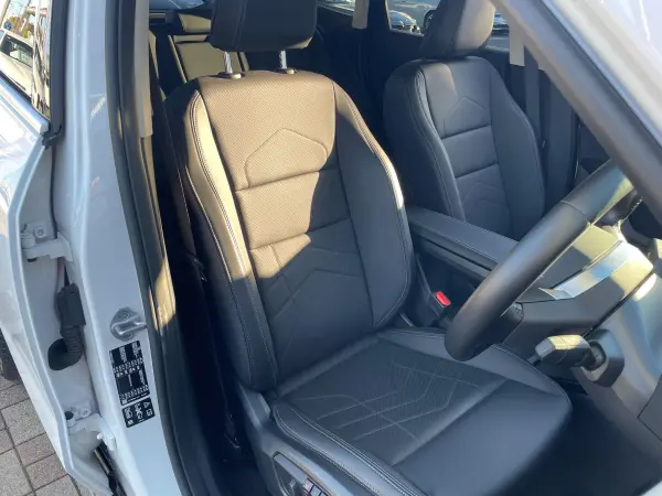 BMW X1 xDrive20i xLine DCT 4WD — photo 8