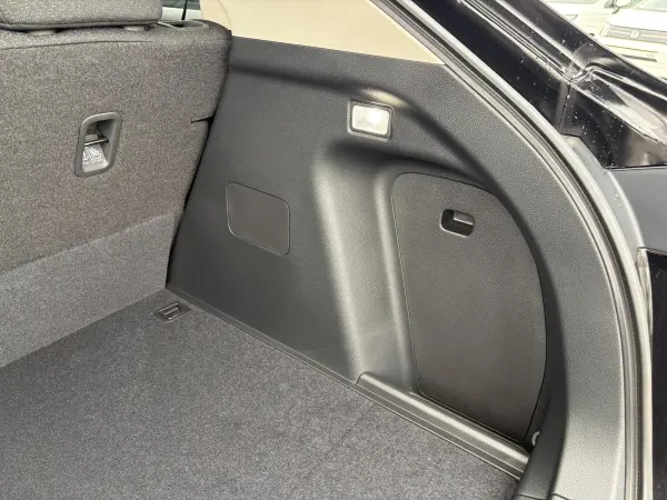 2025 Honda Vezel — photo 9 | Tuminion Kenya
