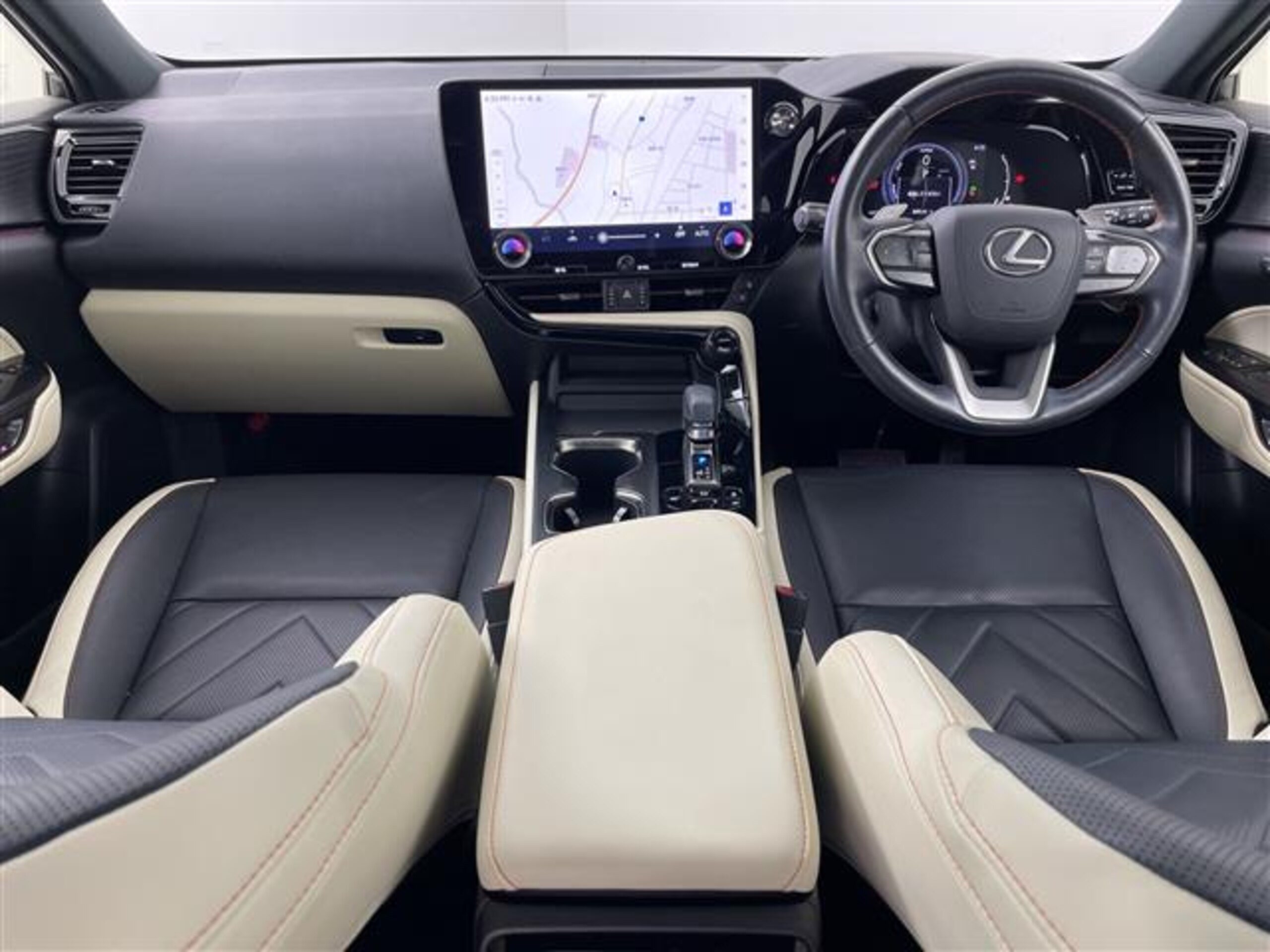 2023 Lexus Nx — photo 2