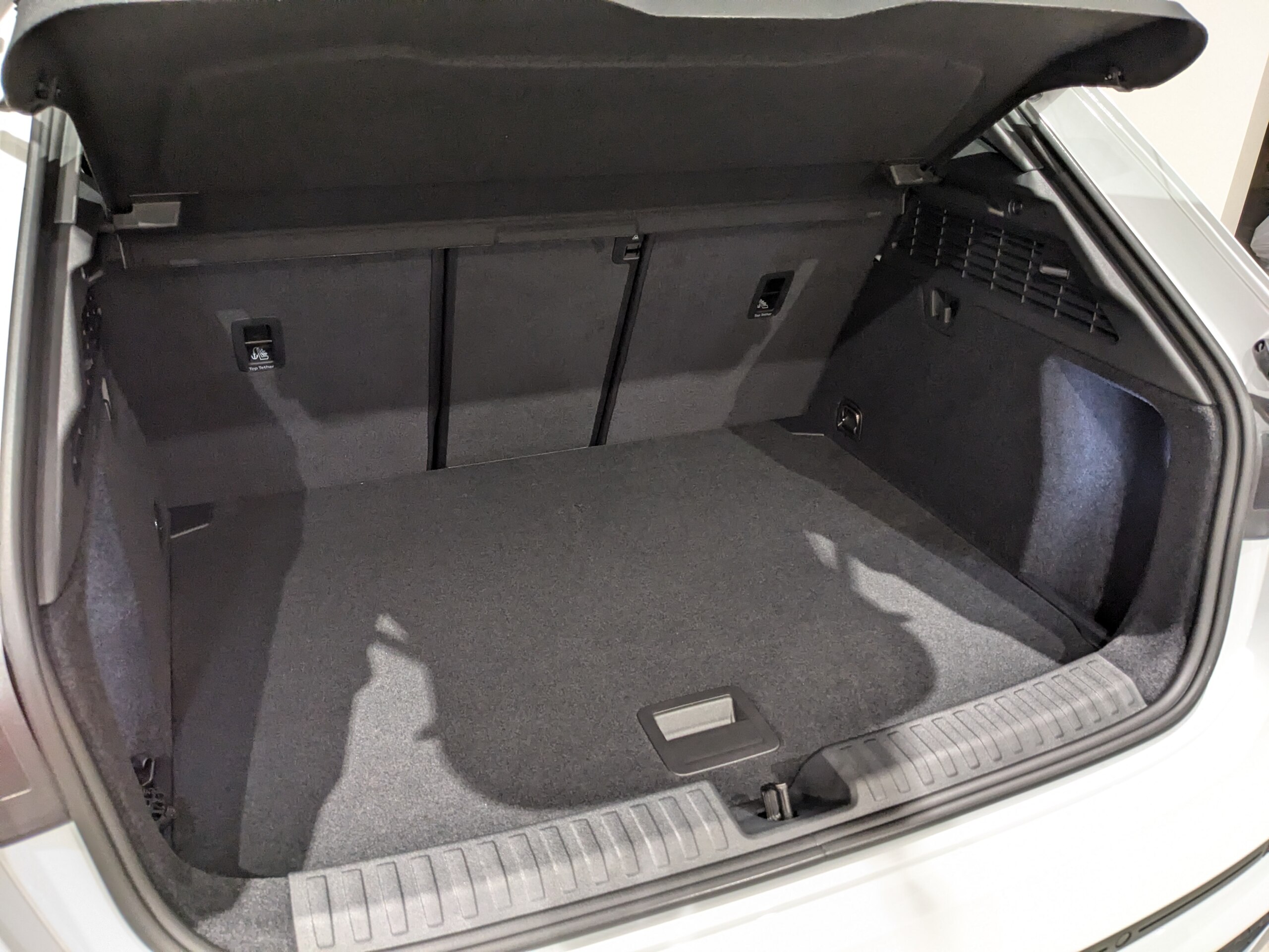 Audi A3 Sportback 30 TFSI Advanced Convenience & Assistance Package Light Navigation — photo 9