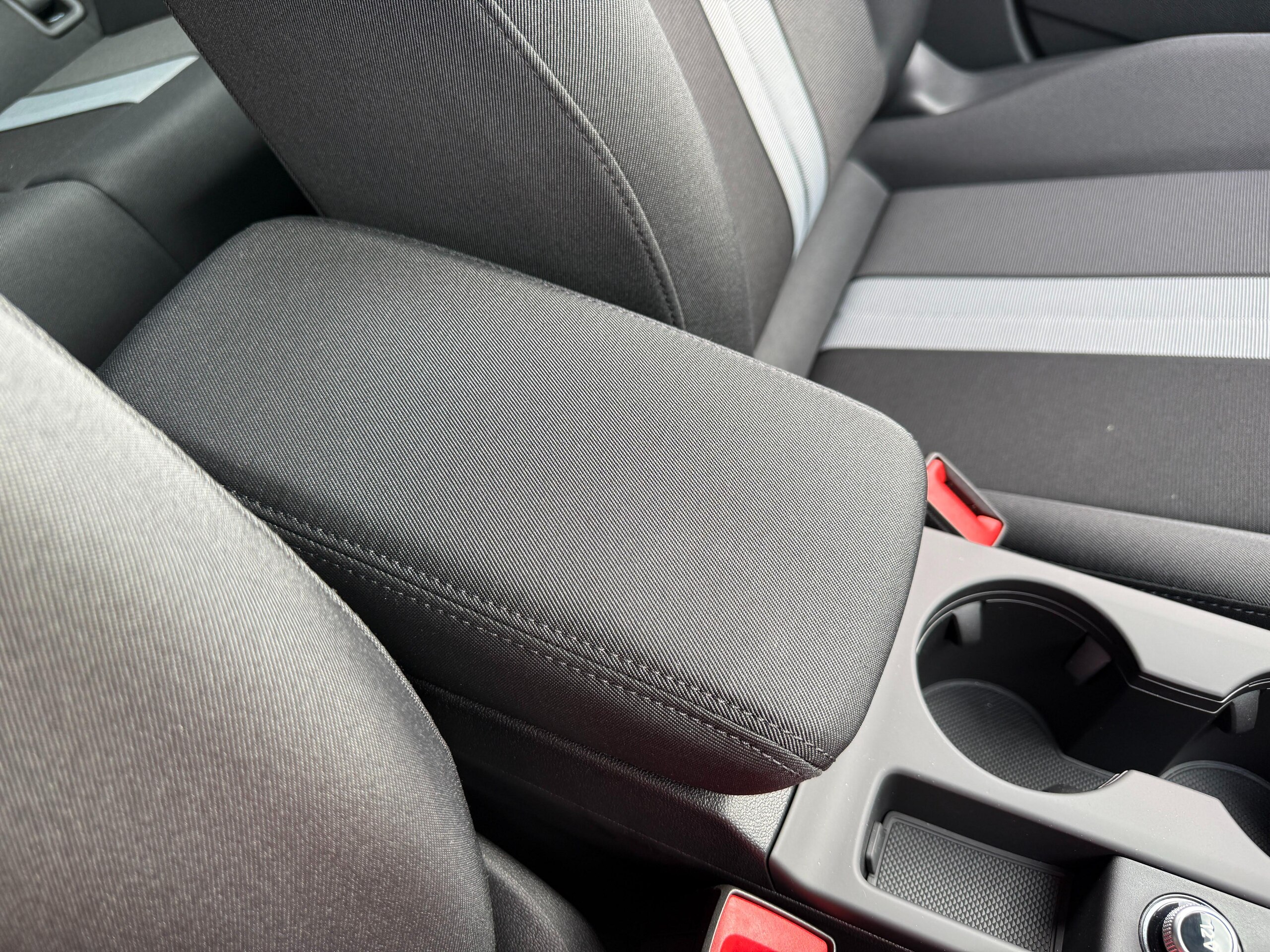 Audi A3 Sportback 30 TFSI Advanced — photo 9