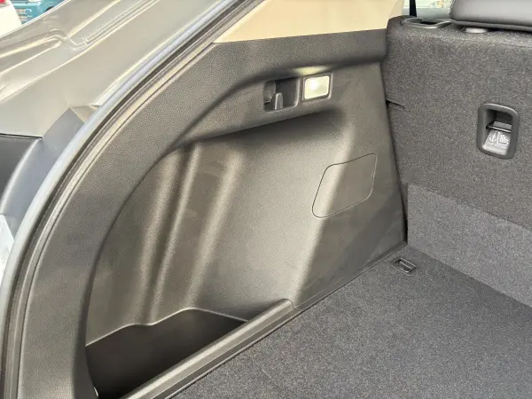 Honda Vezel 1.5 e:HEV Z — photo 9