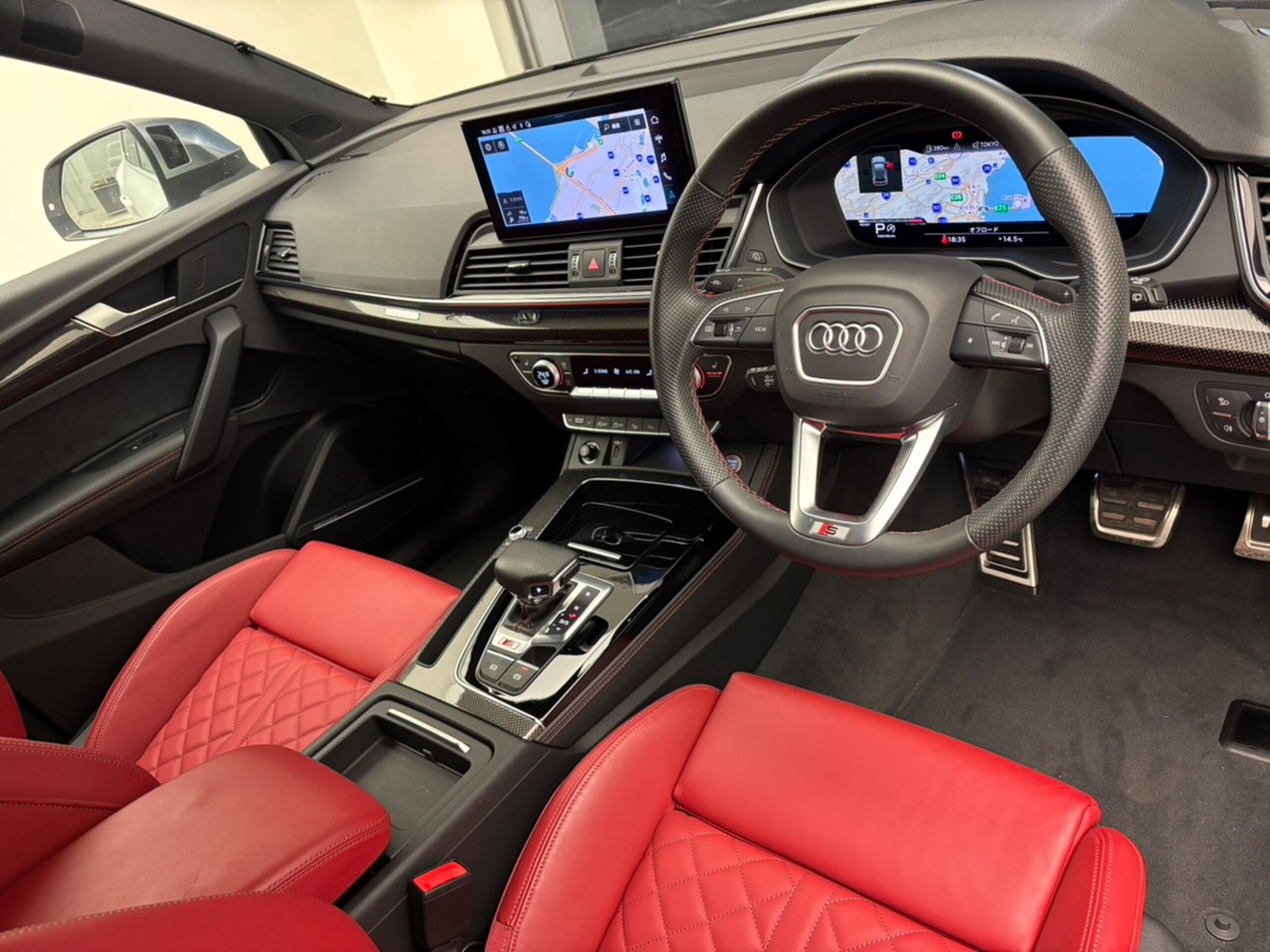 Audi SQ5 3.0 4WD — photo 8