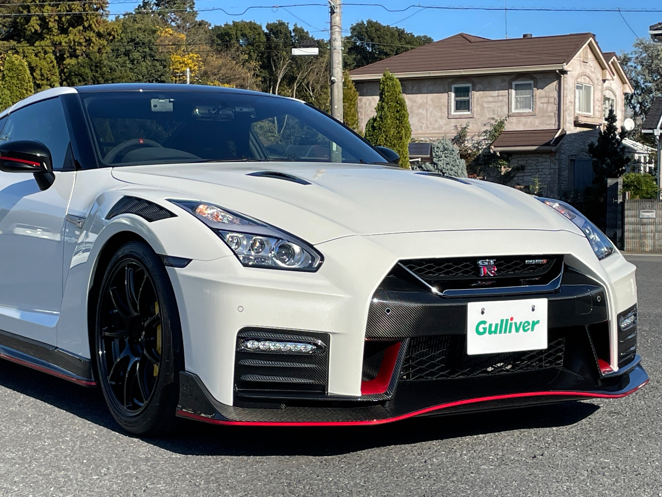 2020 Nissan Gt-r — photo 3