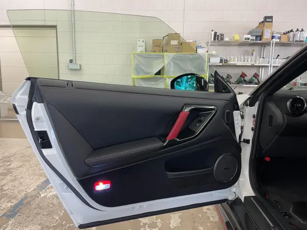 Nissan GT-R 3.8 NISMO 4WD — photo 8