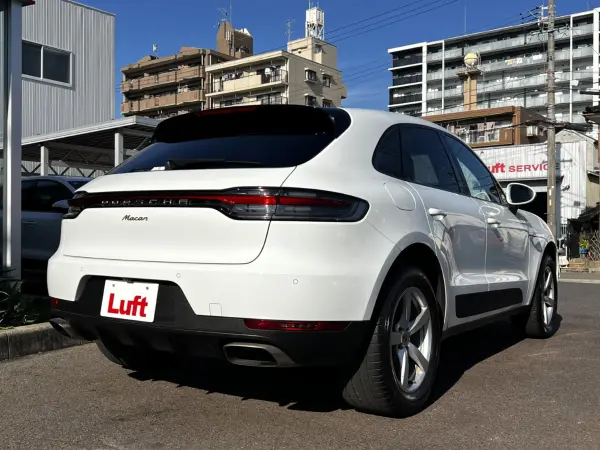 2019 Porsche Macan — photo 2