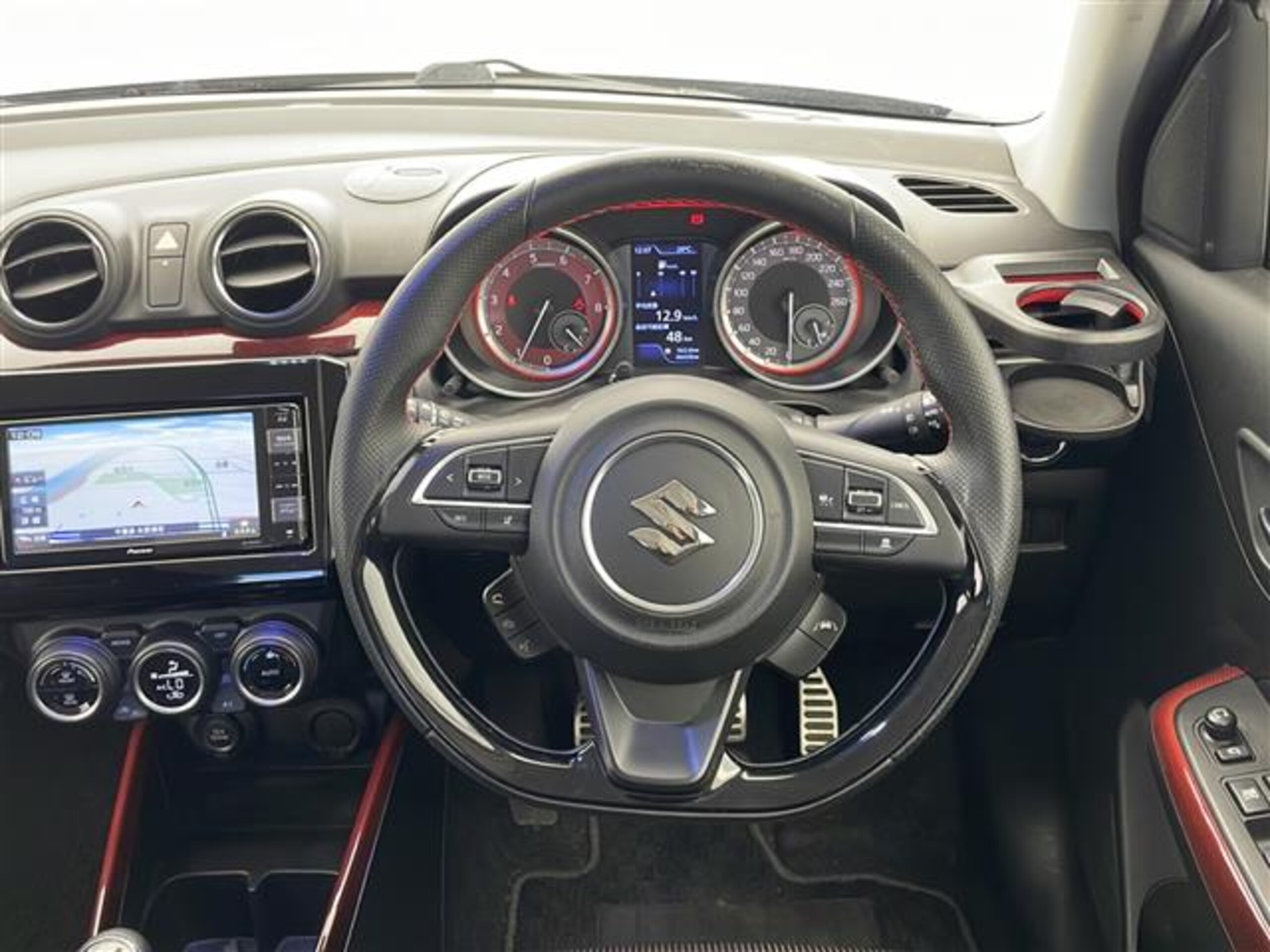 Suzuki Swift Sport 1.4 — photo 7