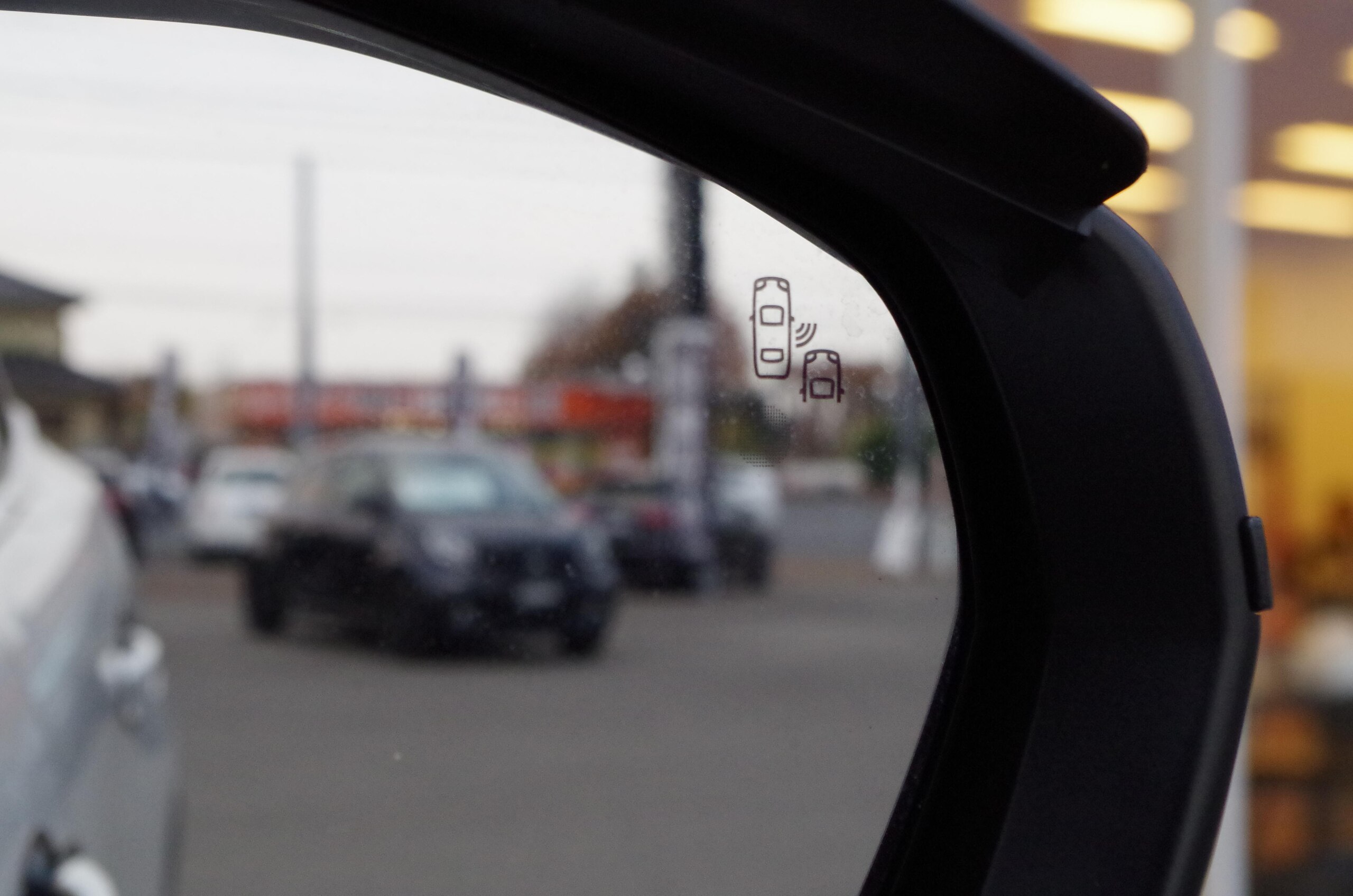 Peugeot 3008 GT BlueHDi Diesel Turbo — photo 8