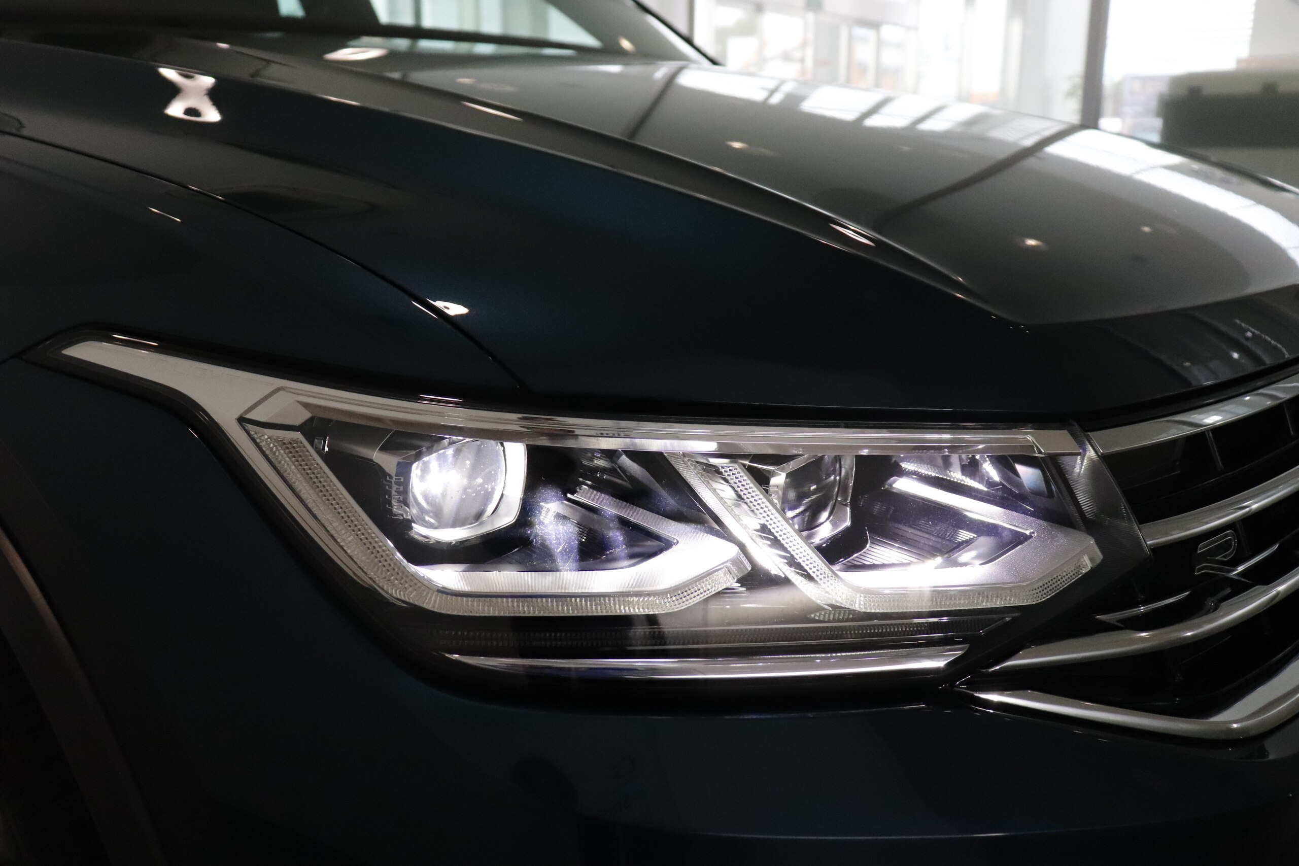 2024 Volkswagen Tiguan — photo 3