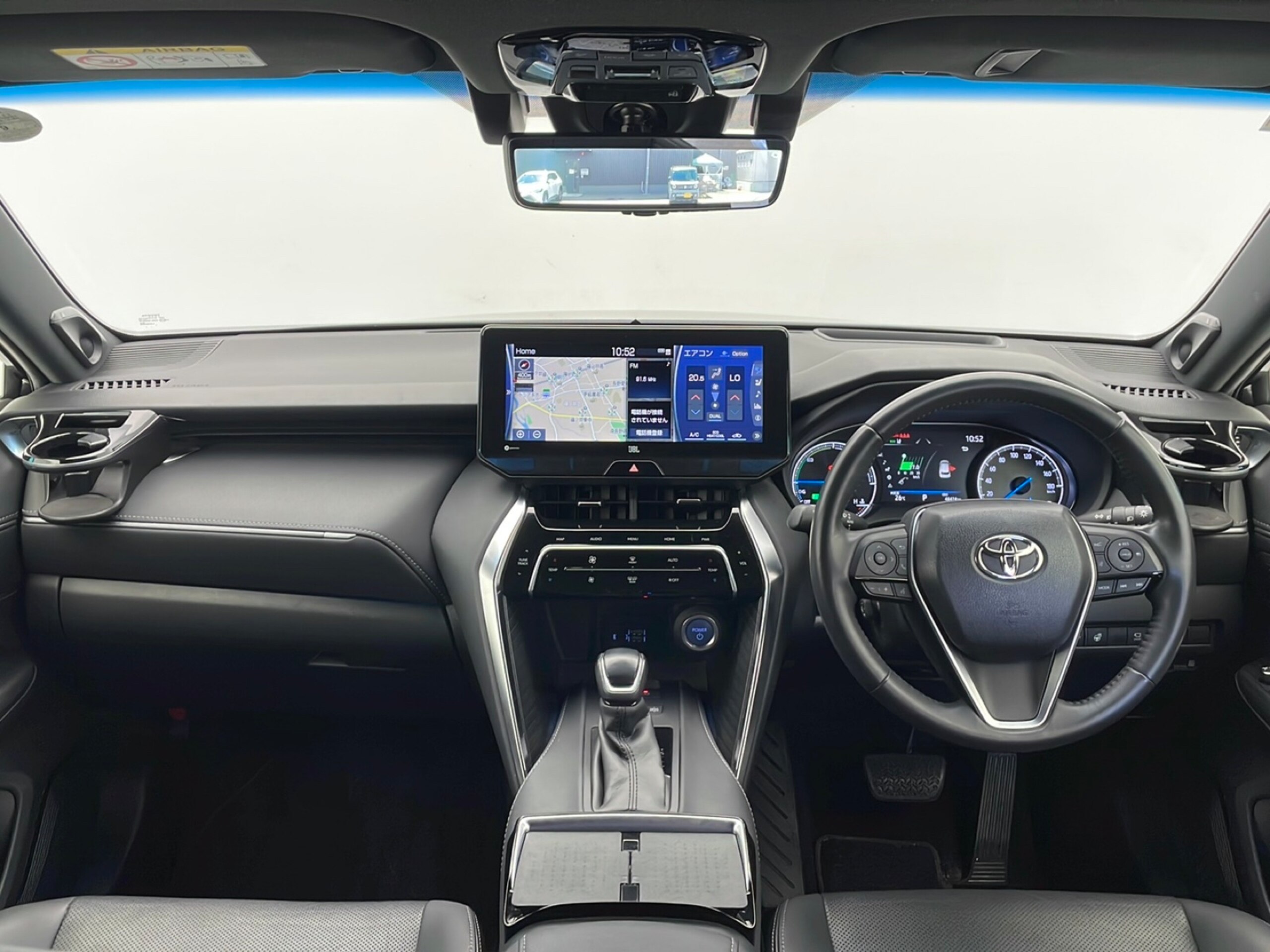 2021 Toyota Harrier — photo 2
