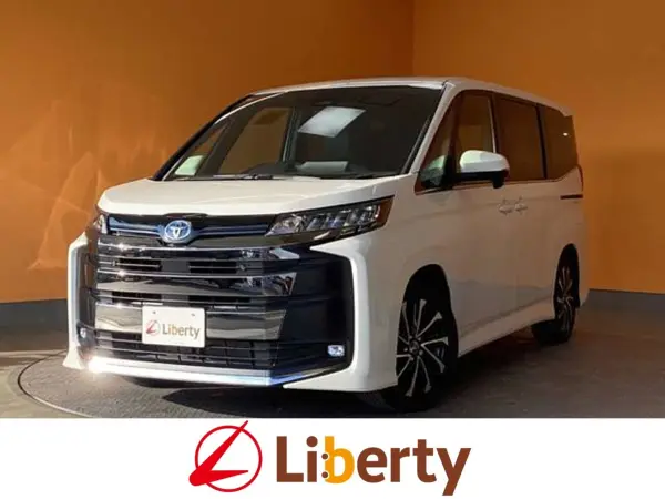 Toyota Noah 1.8 Hybrid S-Z Comfort Convenience Package Toyota Safety Sense Genuine 10.5-inch Display Bluetooth Compatible Rear Camera ETC2.0 Adaptive Cruise Control Dual Power Sliding Doors Power Back Door Electronic Parking Brake LED Headlights (White Pearl Crystal Shine)