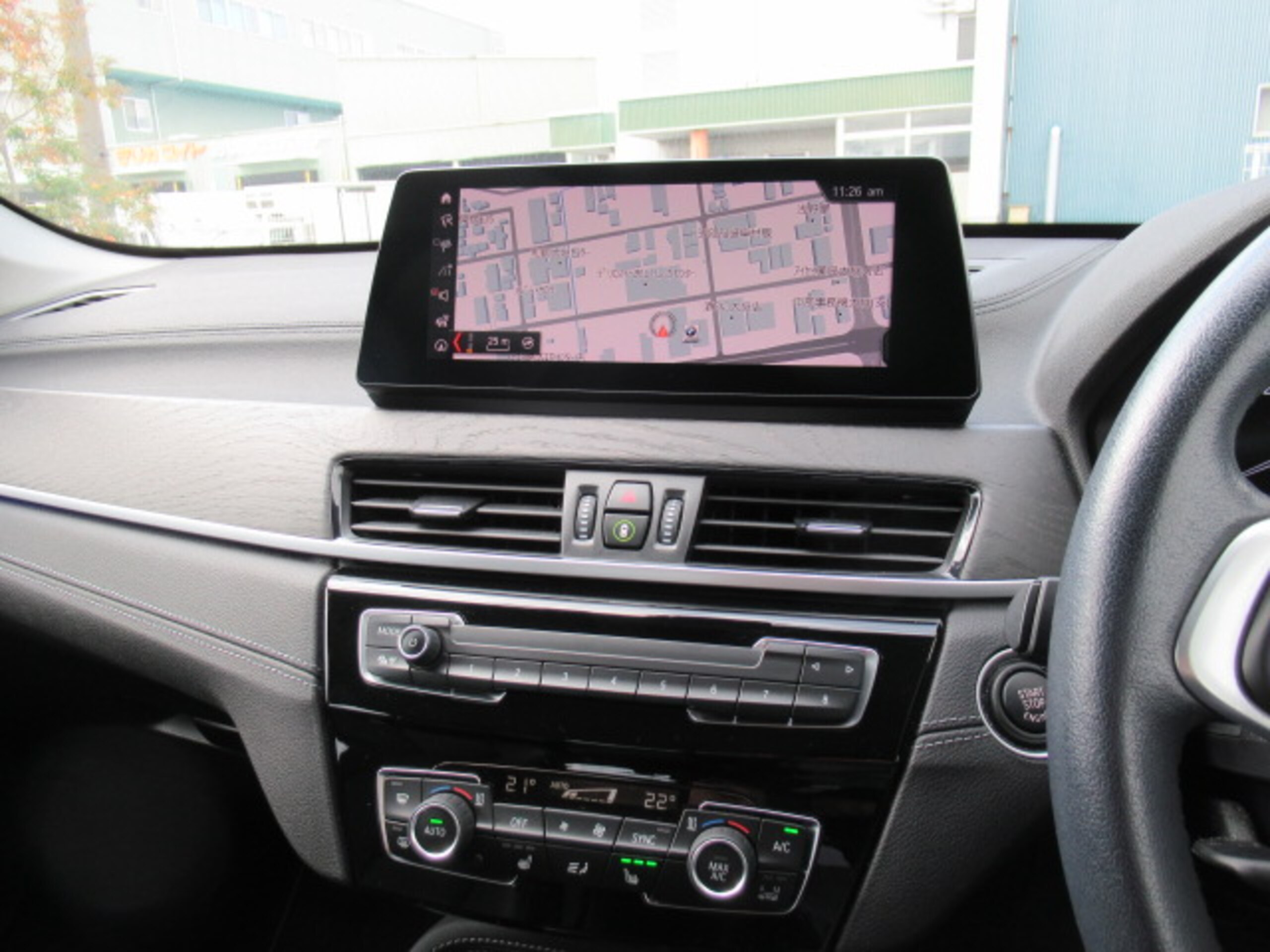 BMW X1 xDrive 18d xLine 4WD with Highlight Package, Comfort Package, Rear Camera, 18-inch Wheels, Seat Heaters, Genuine Navigation — photo 9