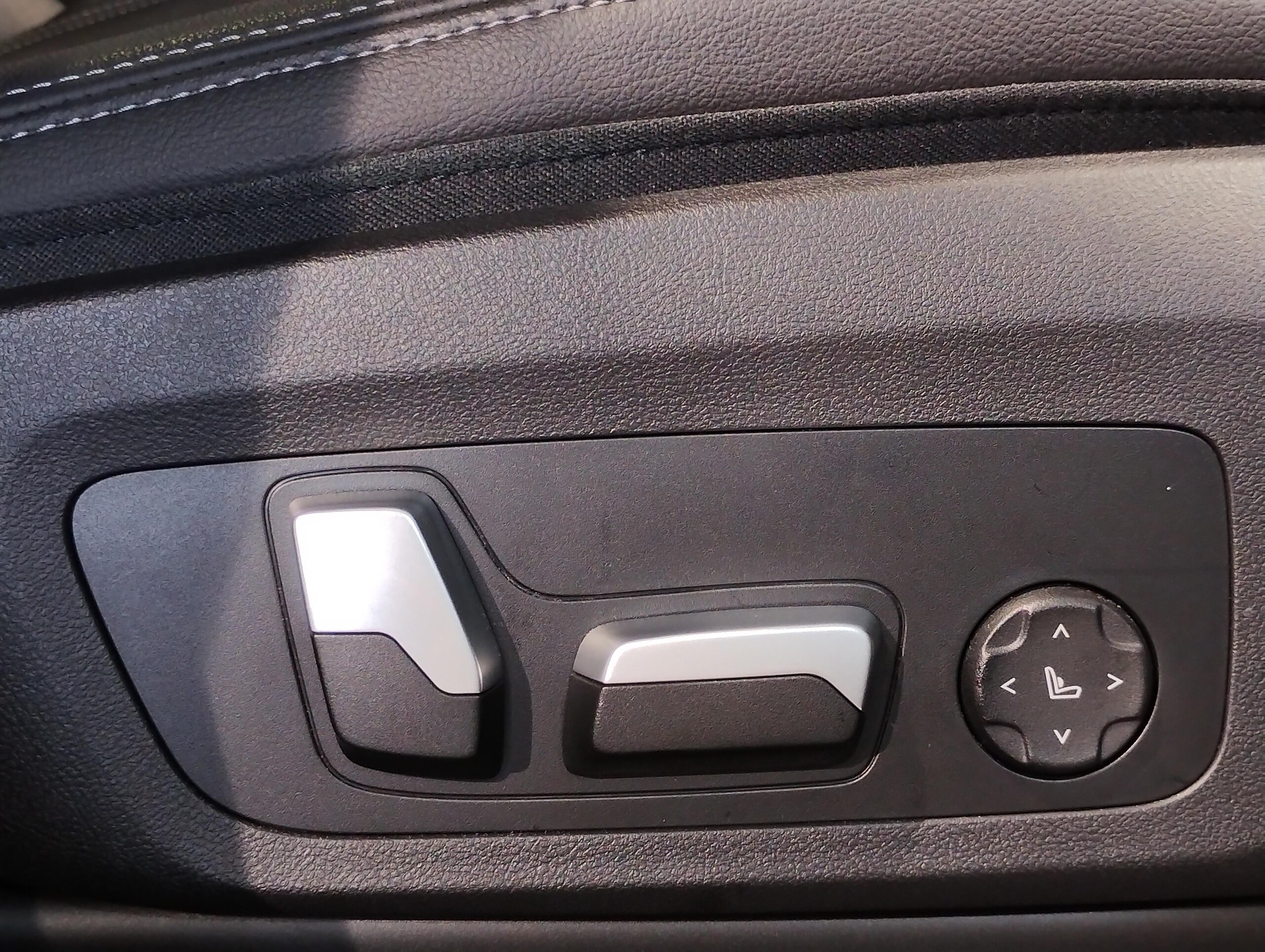 BMW X3 xDrive20d Diesel Turbo 4WD — photo 8