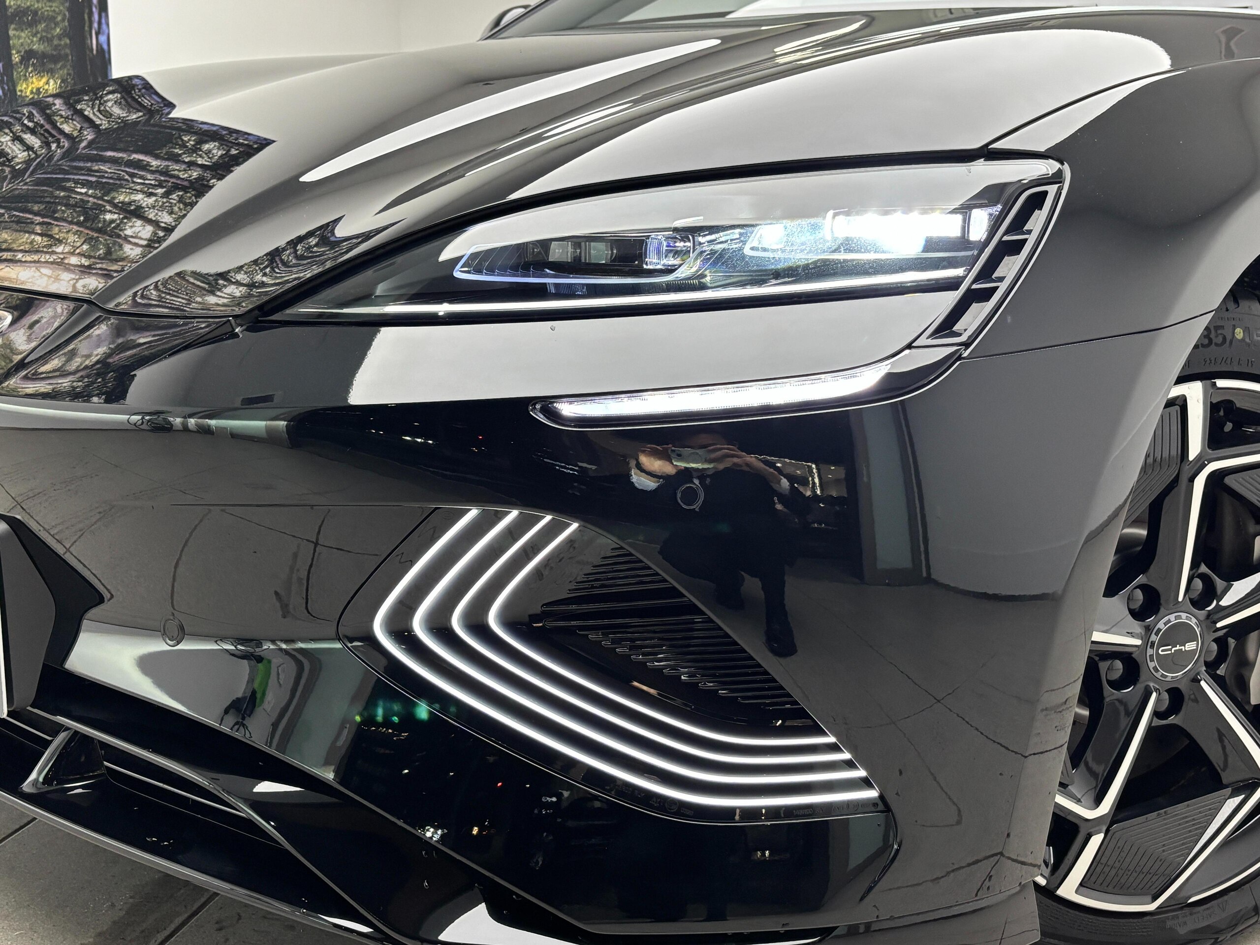 BYD Seal AWD — photo 8