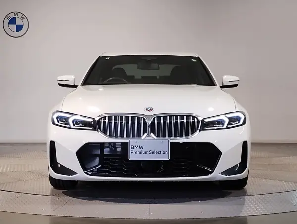 2023 Bmw 3 Series — photo 3