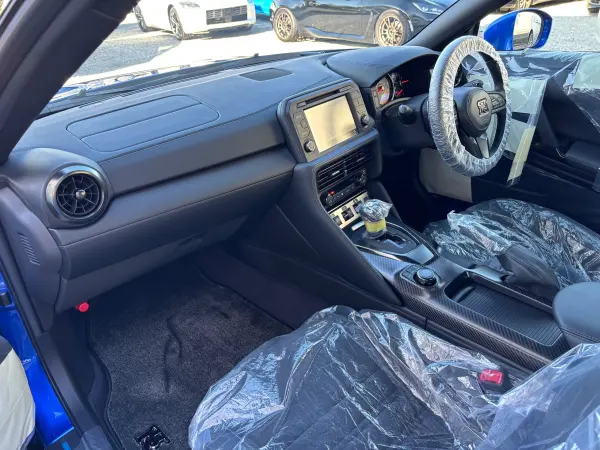 Nissan GT-R 3.8 Pure Edition — photo 9