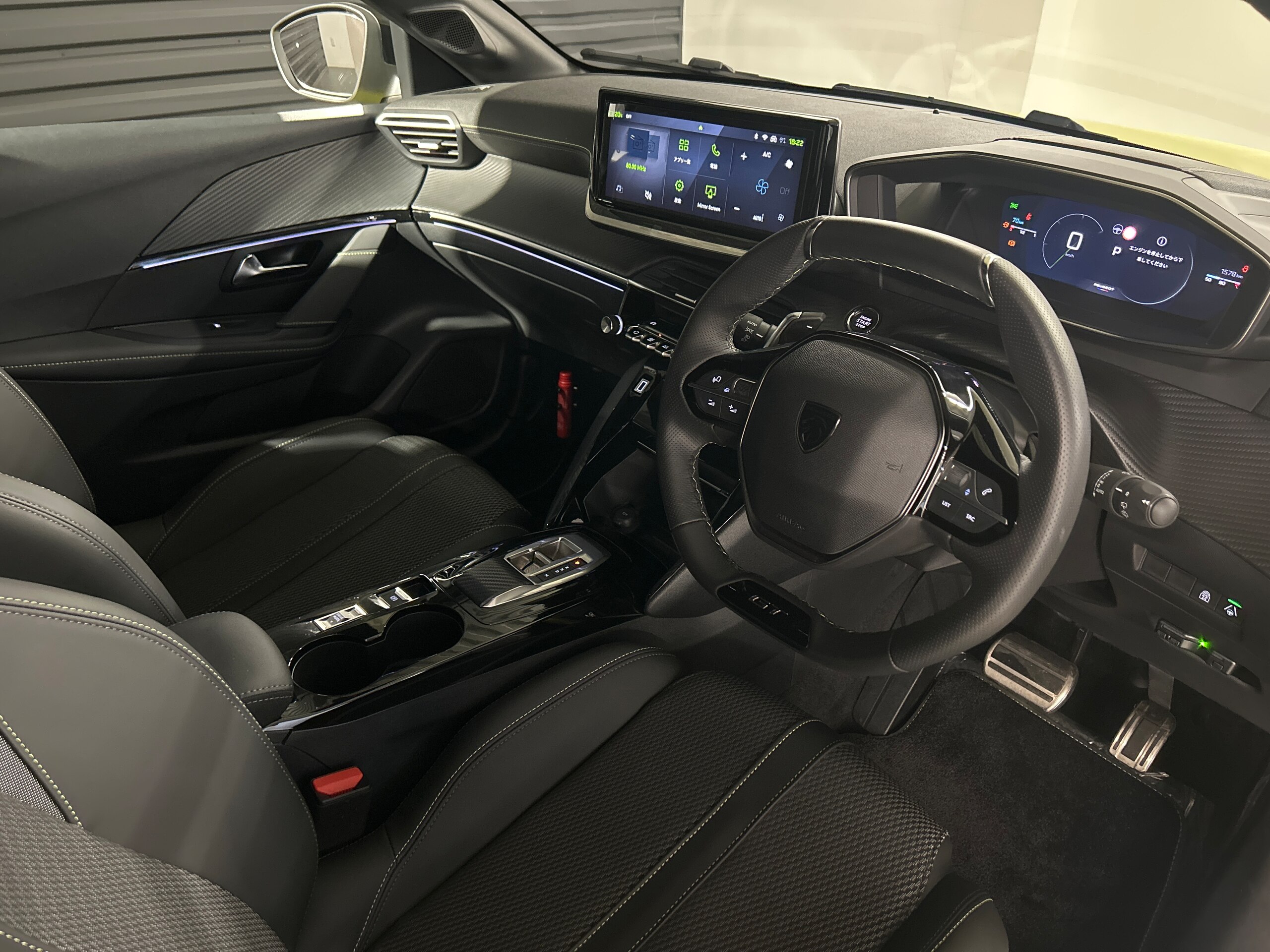 Peugeot 208GT — photo 7