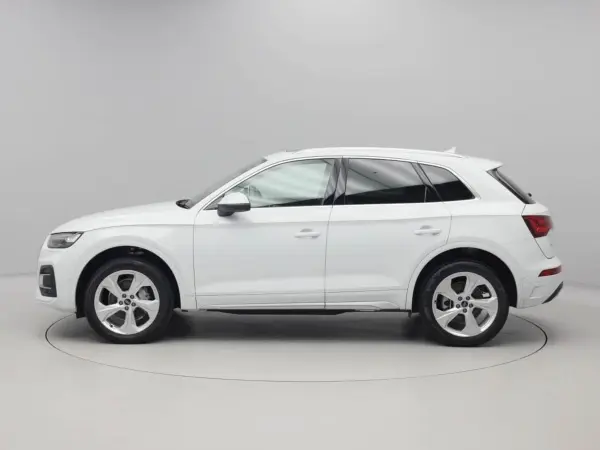 2025 Audi Q5 — photo 3