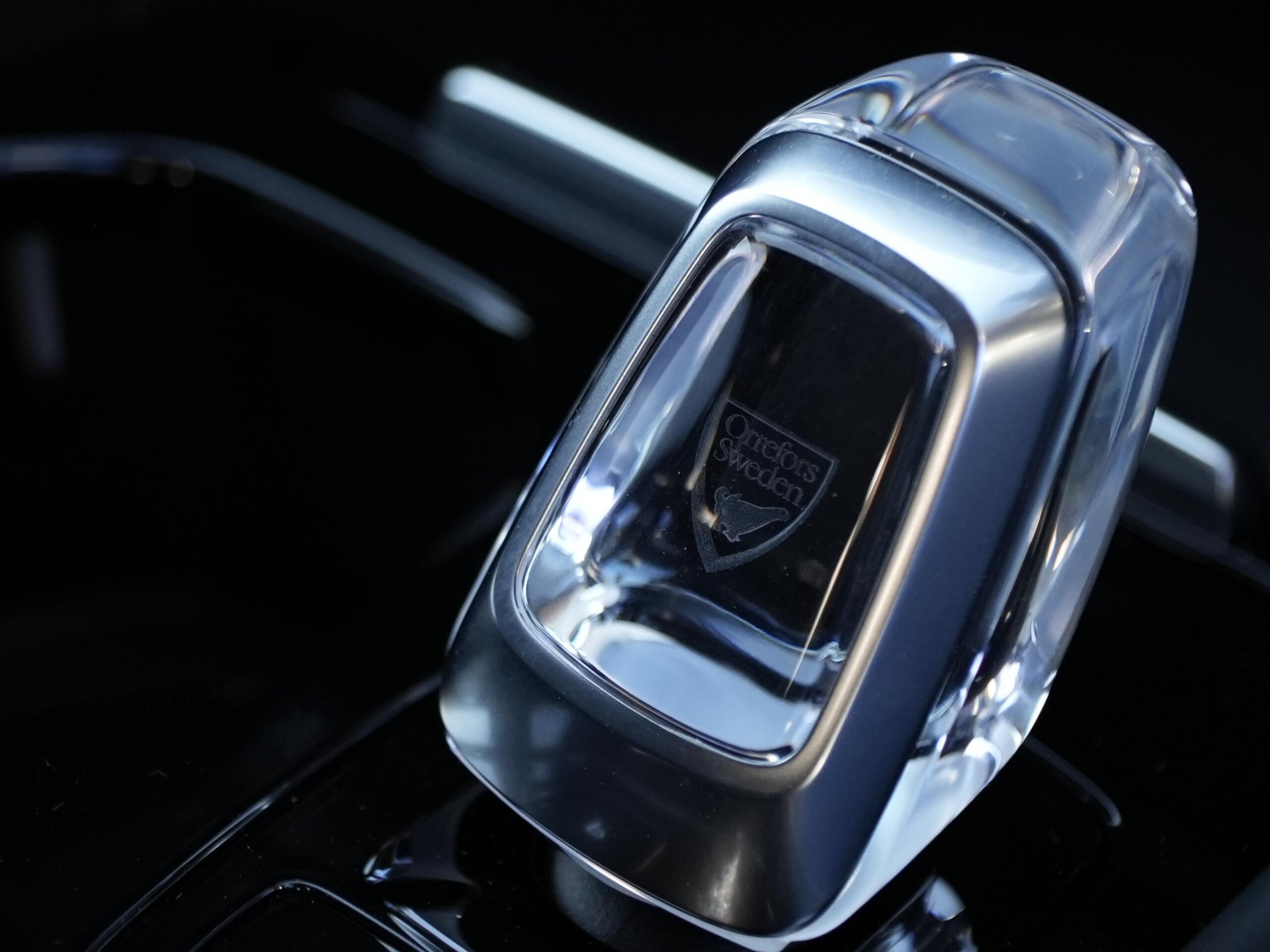 2022 Volvo Xc40 — photo 3