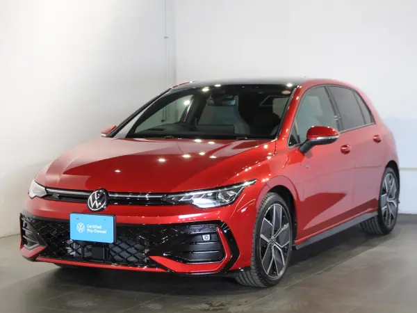 2025 Volkswagen Golf — photo 2