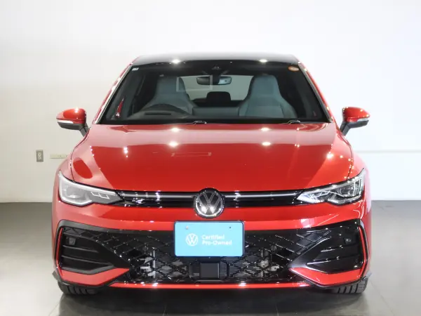 2025 Volkswagen Golf — photo 3