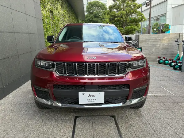 2025 Jeep Grand Cherokee — photo 3