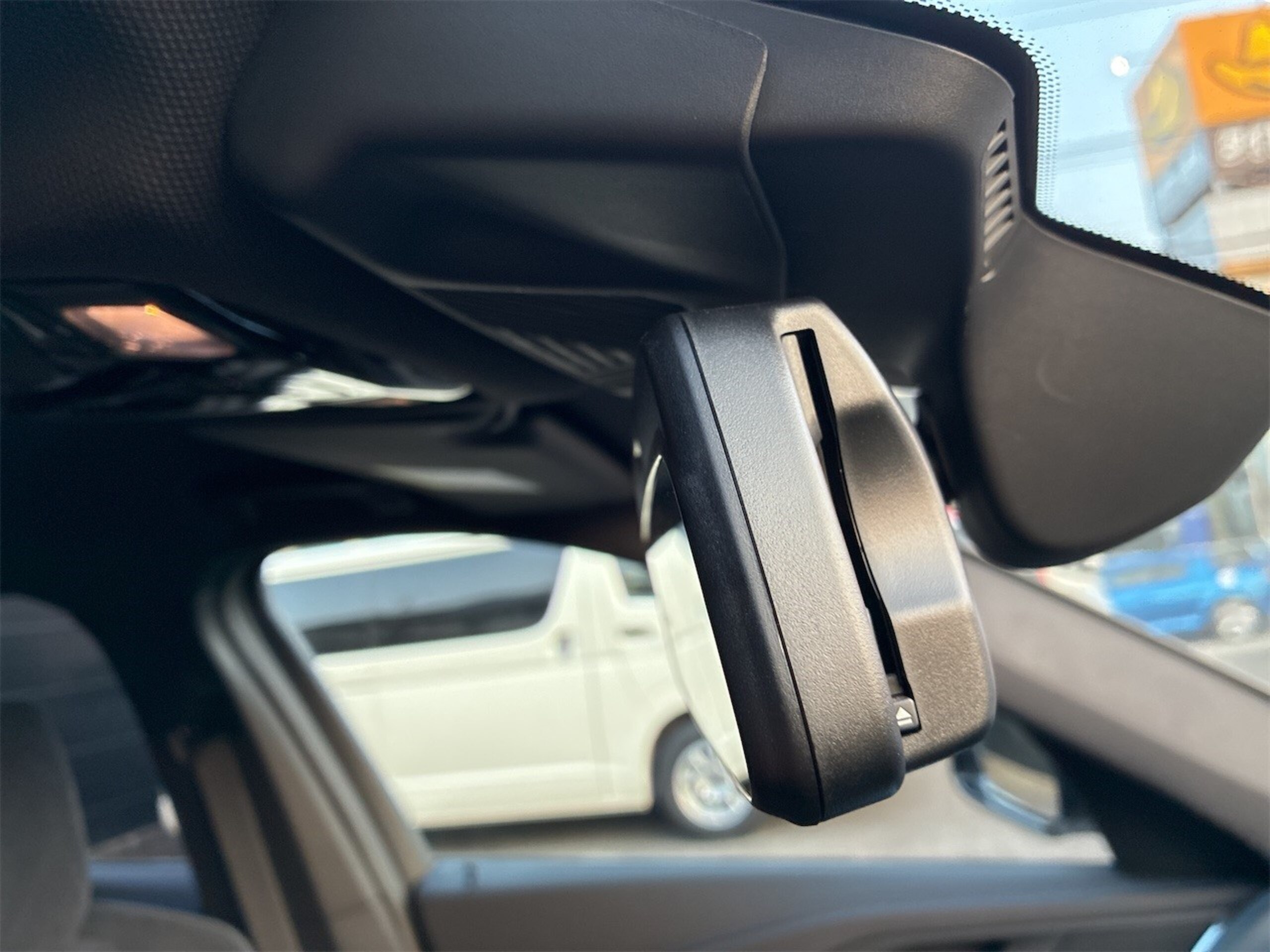 BMW X1 xDrive20i M Sport DCT 4WD — photo 8