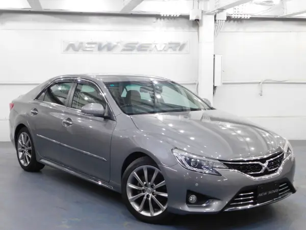 Toyota Mark X 2.5 Premium