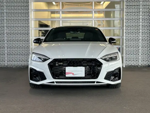 2025 Audi A5 Sportback — photo 2