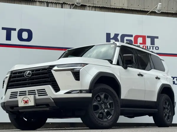 2025 Lexus Gx — photo 3