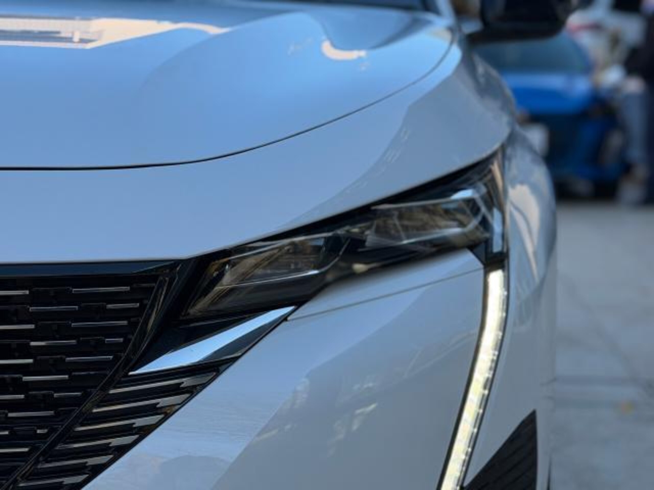 Peugeot 308GT Hybrid — photo 9