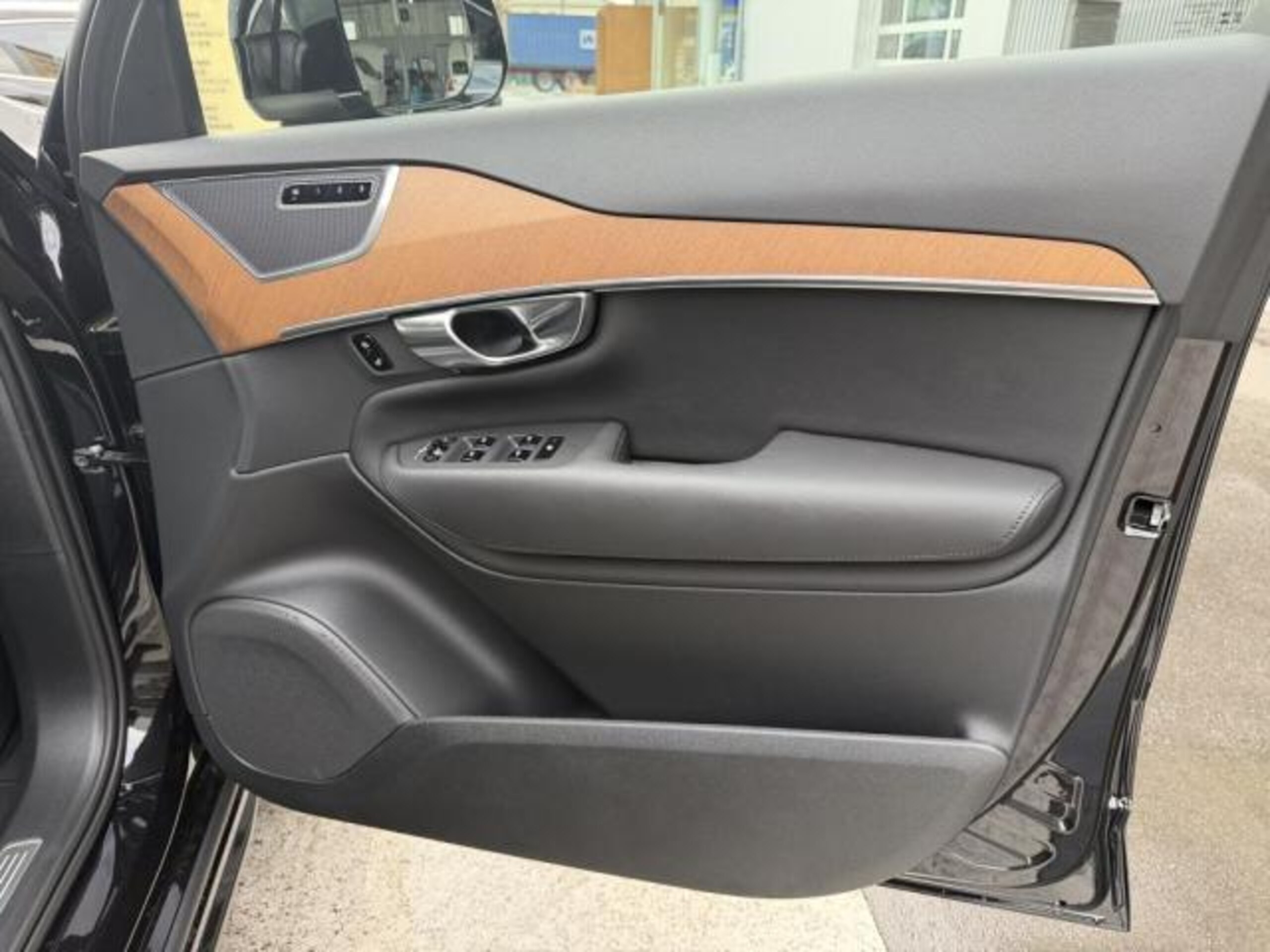 Volvo XC90 Plus B5 AWD 4WD — photo 9