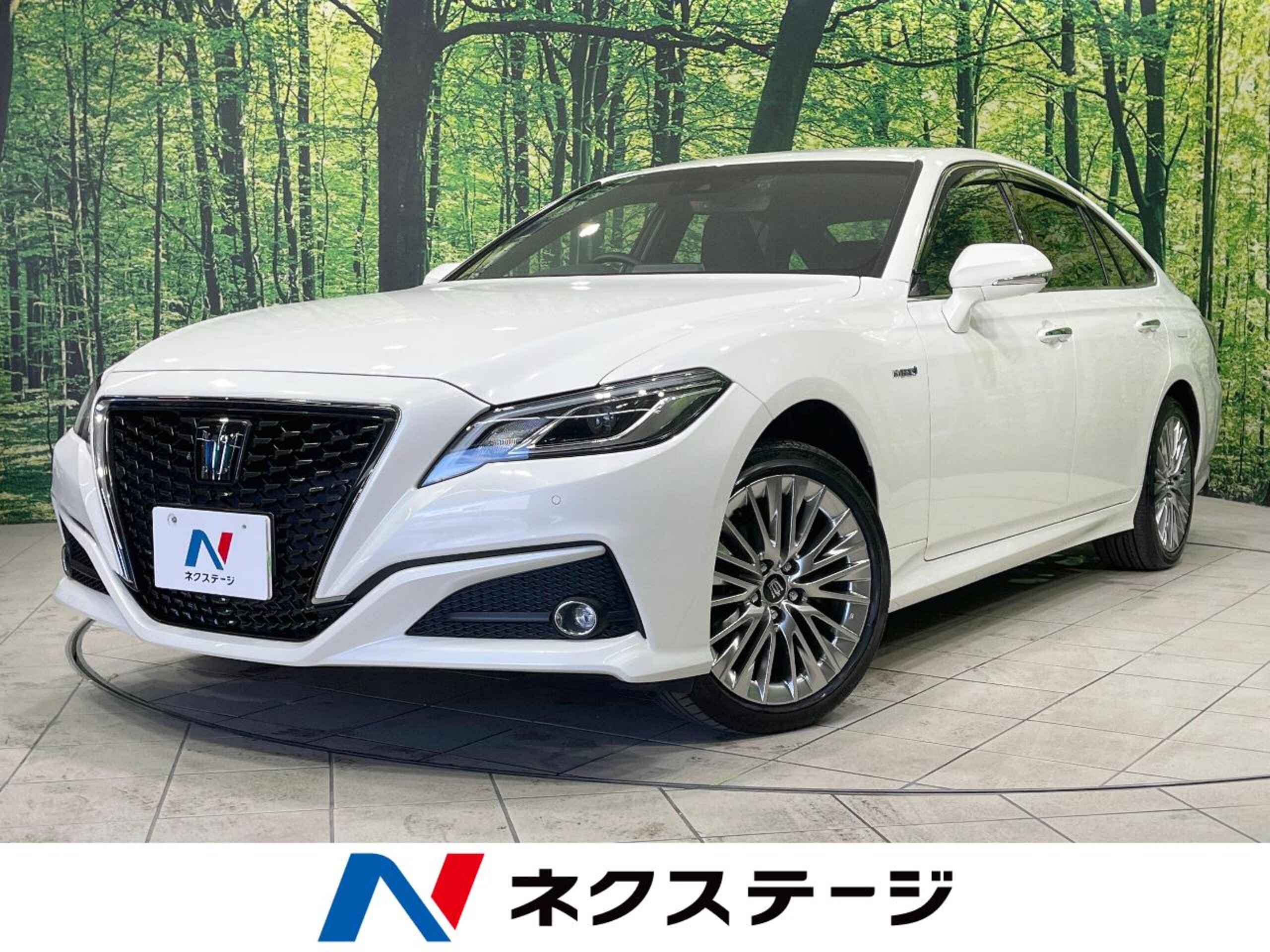 Toyota Crown Hybrid 2.5 S Four Elegance Style 4WD