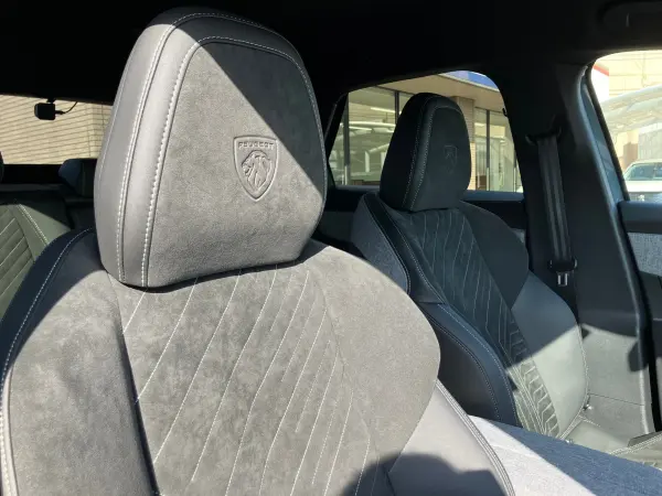 Peugeot 3008 GT Alcantara Package Hybrid One Owner Genuine Navi ETC Front/Rear Dashcam Active Safety Brake Active Cruise Control Blind Spot Monitor Lane Keep Assist Clearance Sonar 360 Vision (Ingaro Blue) — photo 9