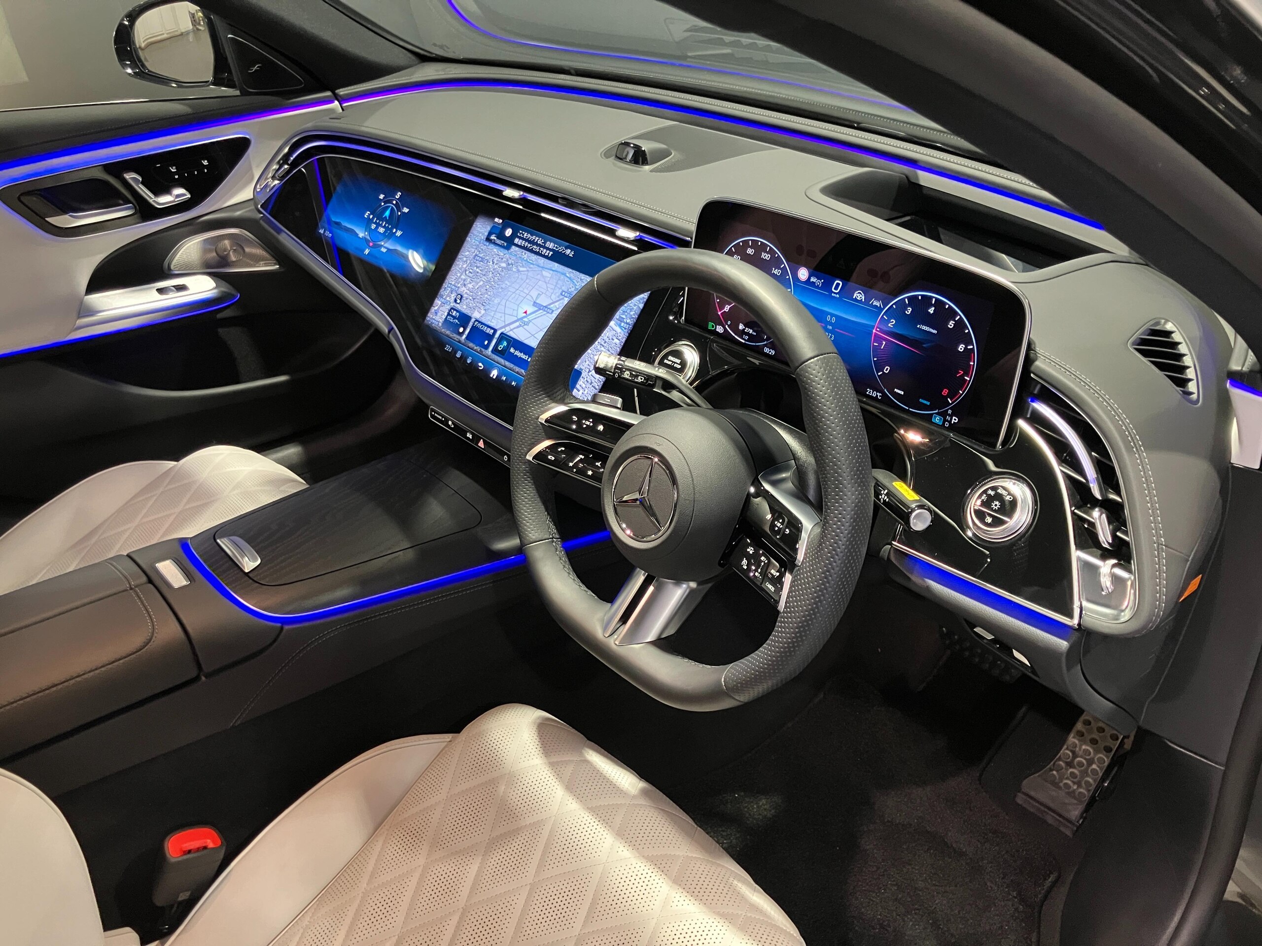 Mercedes-Benz E-Class Wagon E200 Avantgarde AMG Line Package (ISG Model) MP202401 Advanced Package Digital Interior Package Leather Exclusive Package Metallic Paint (Graphite Gray) — photo 8