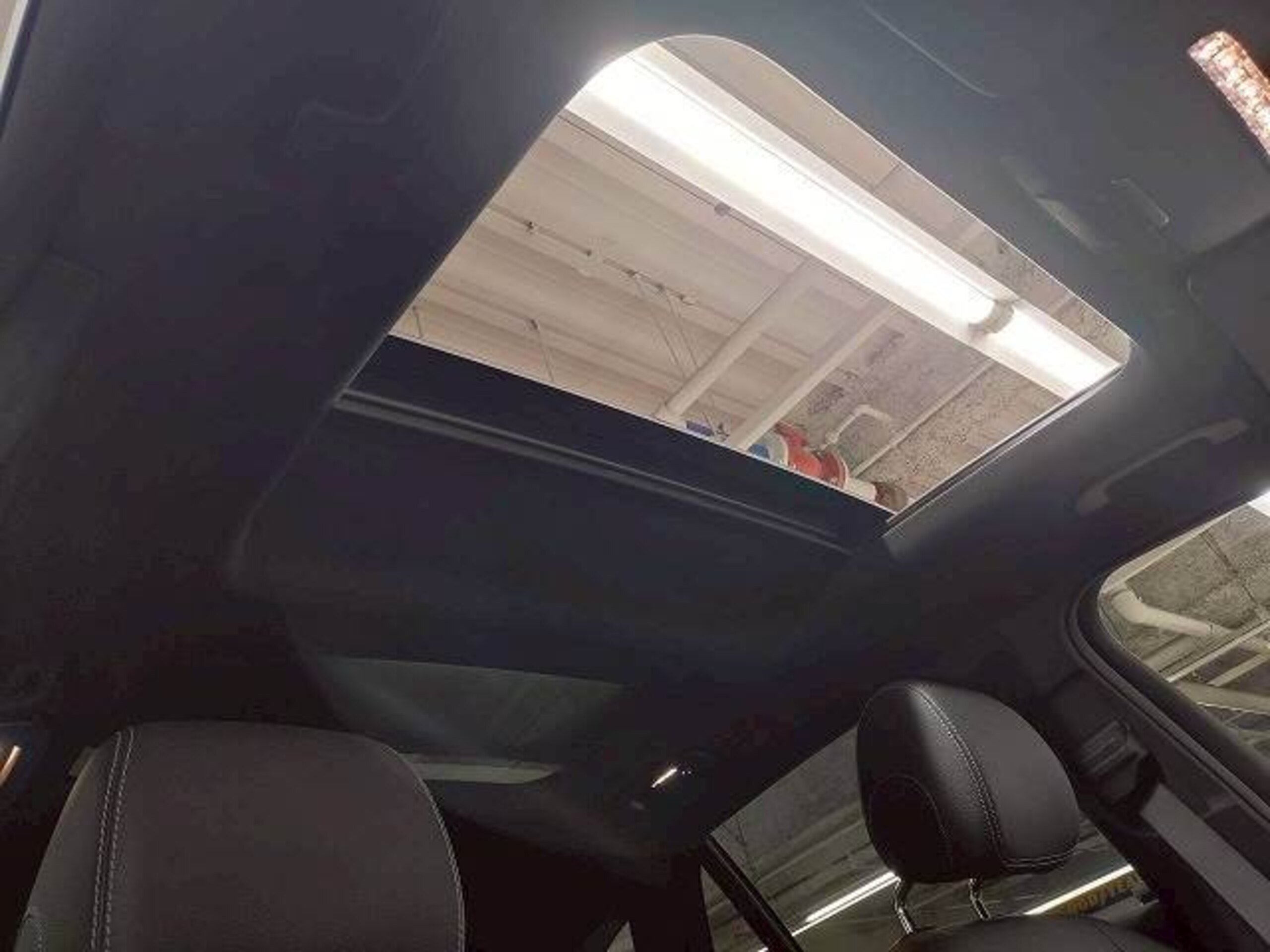 Mercedes-Benz GLC220 d 4MATIC AMG Line Diesel Turbo 4WD — photo 7