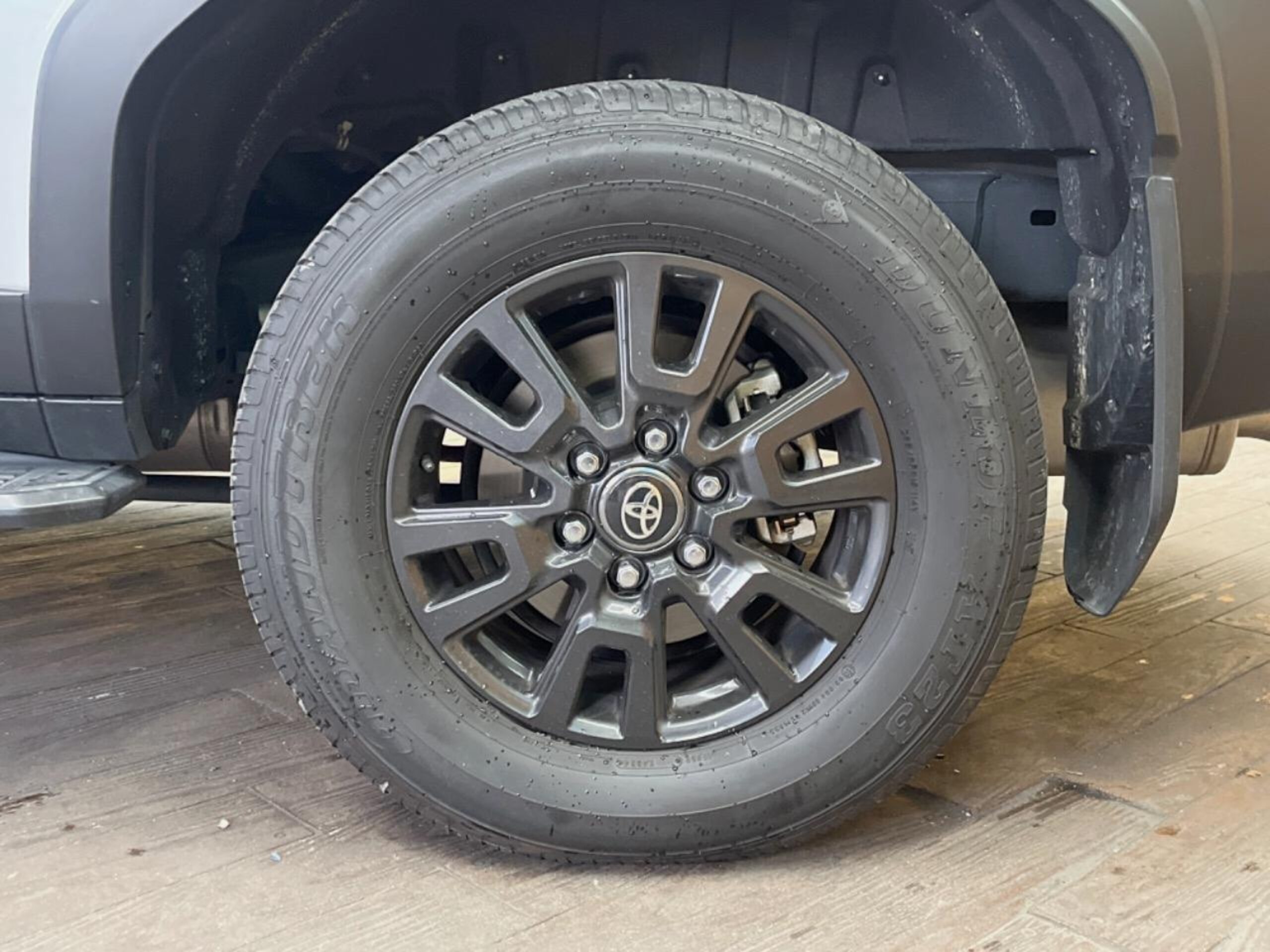 Toyota Land Cruiser 250 2.7 VX 4WD — photo 8