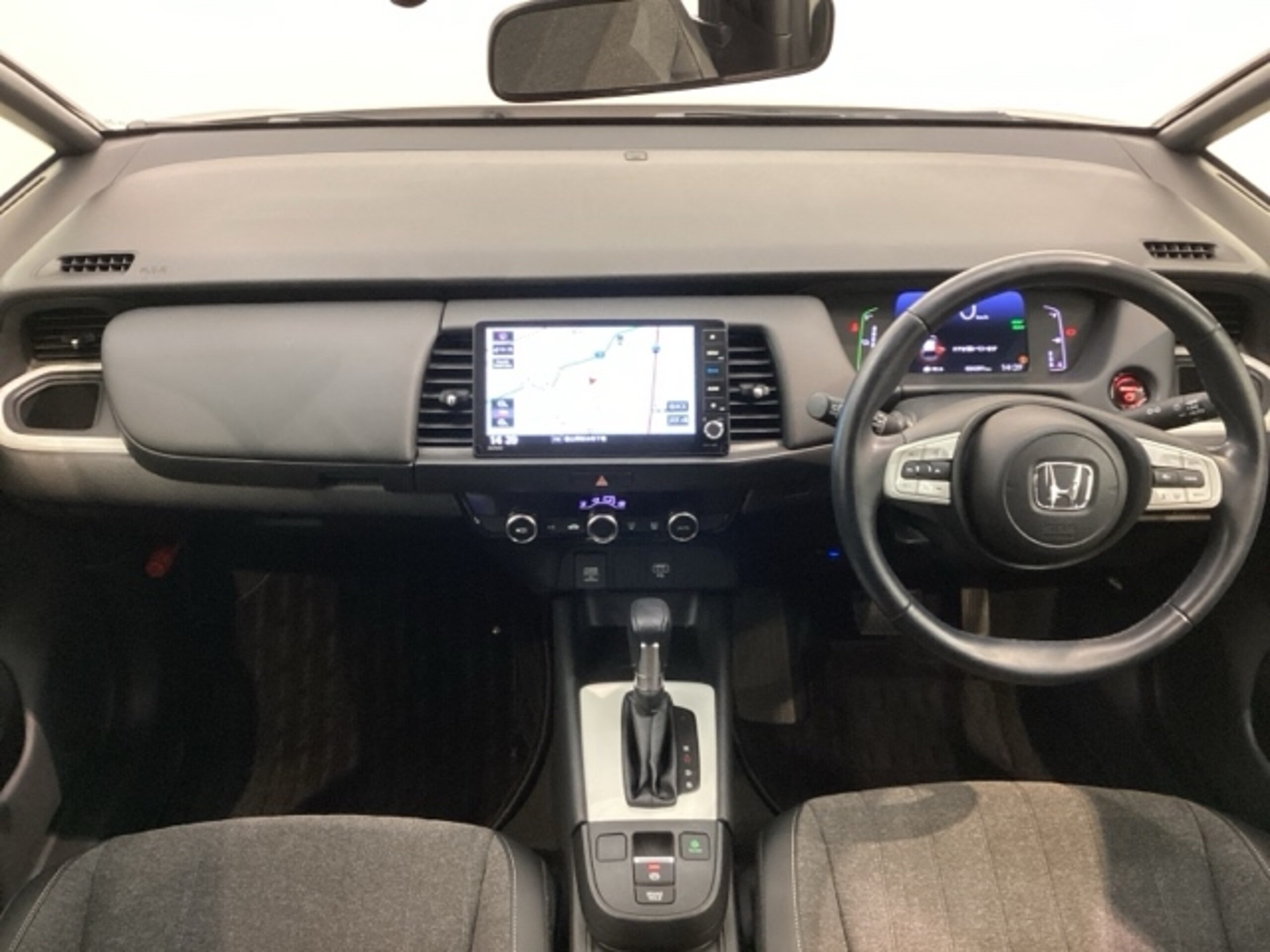 Honda Fit 1.5 e:HEV Home H SENSING 5-Year Warranty One-Owner Navigation VXU-225FTi TV Rear Camera CD Recording BT Audio DVD Drive Recorder ETC LED Lights VSA Cruise Control Alloy Wheels Smart Key (Rose Gold Metallic) — photo 8