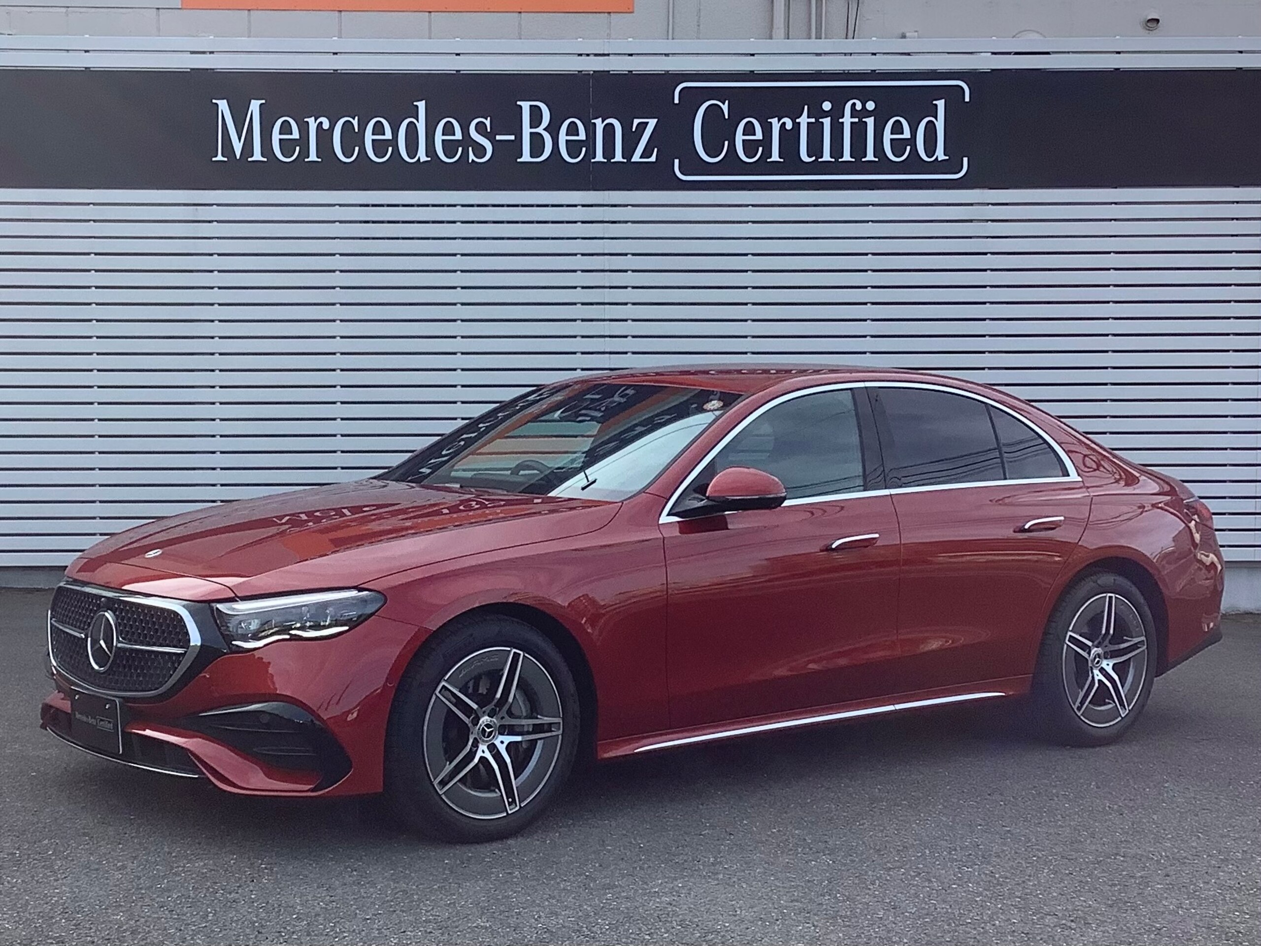Mercedes-Benz E-Class E220 d Avantgarde (ISG) Diesel Turbo MP202401 AMG Line Advanced Digital Interior Leather Exclusive Package (Hyacinth Red)