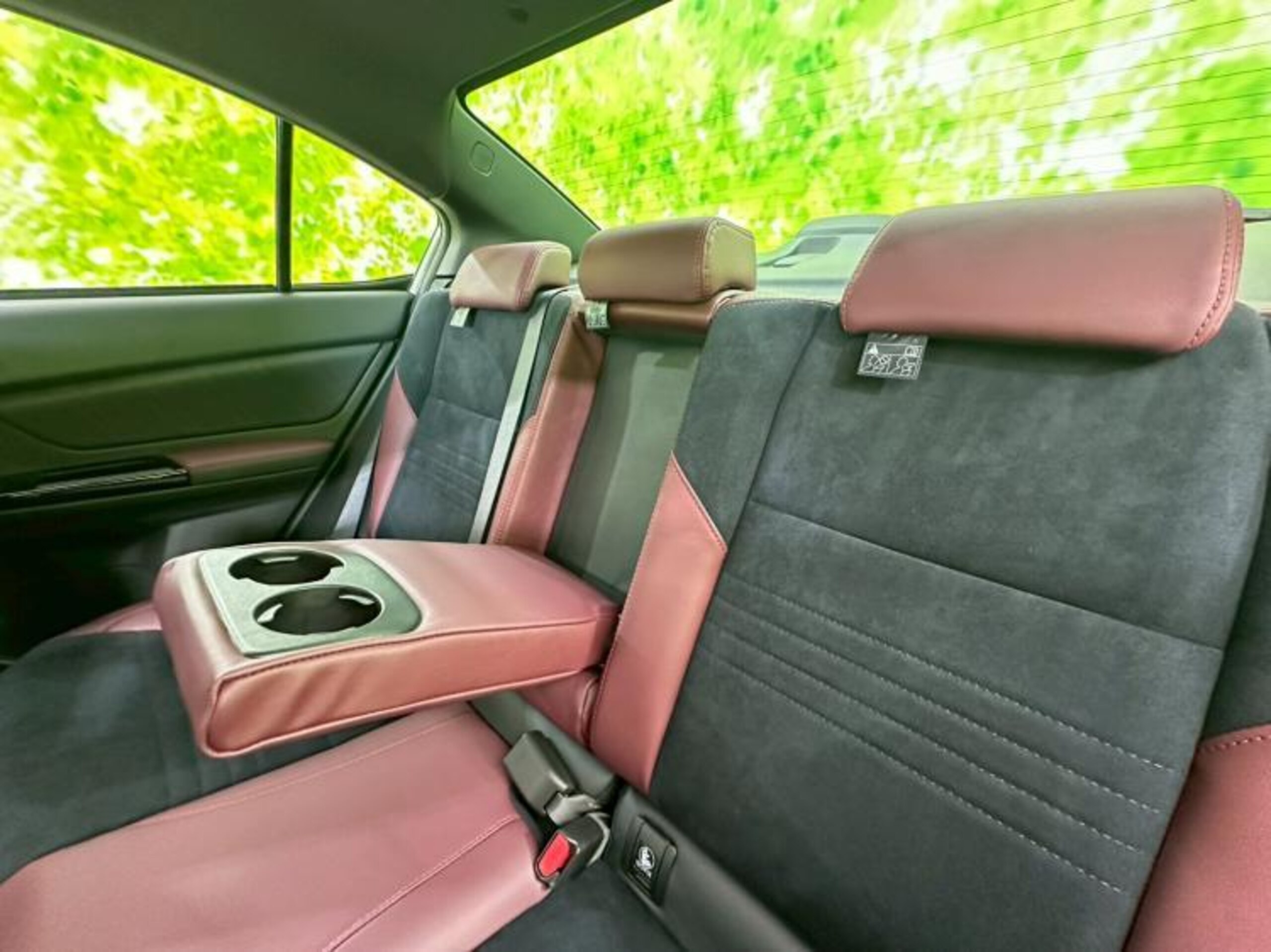 Subaru WRX S4 2.0 STI Sport EyeSight 4WD — photo 8