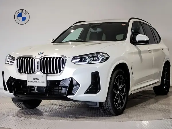 BMW X3 xDrive20d M Sport Diesel Turbo 4WD with Sound Package, Black Leather, Seat Heater, Steering Heater, Harman Kardon, Surround View Camera, Head-Up Display, Power Trunk, Paddle Shift, LED Headlights, HDD Navigation, Digital Terrestrial TV, ETC (Mineral White Metallic)