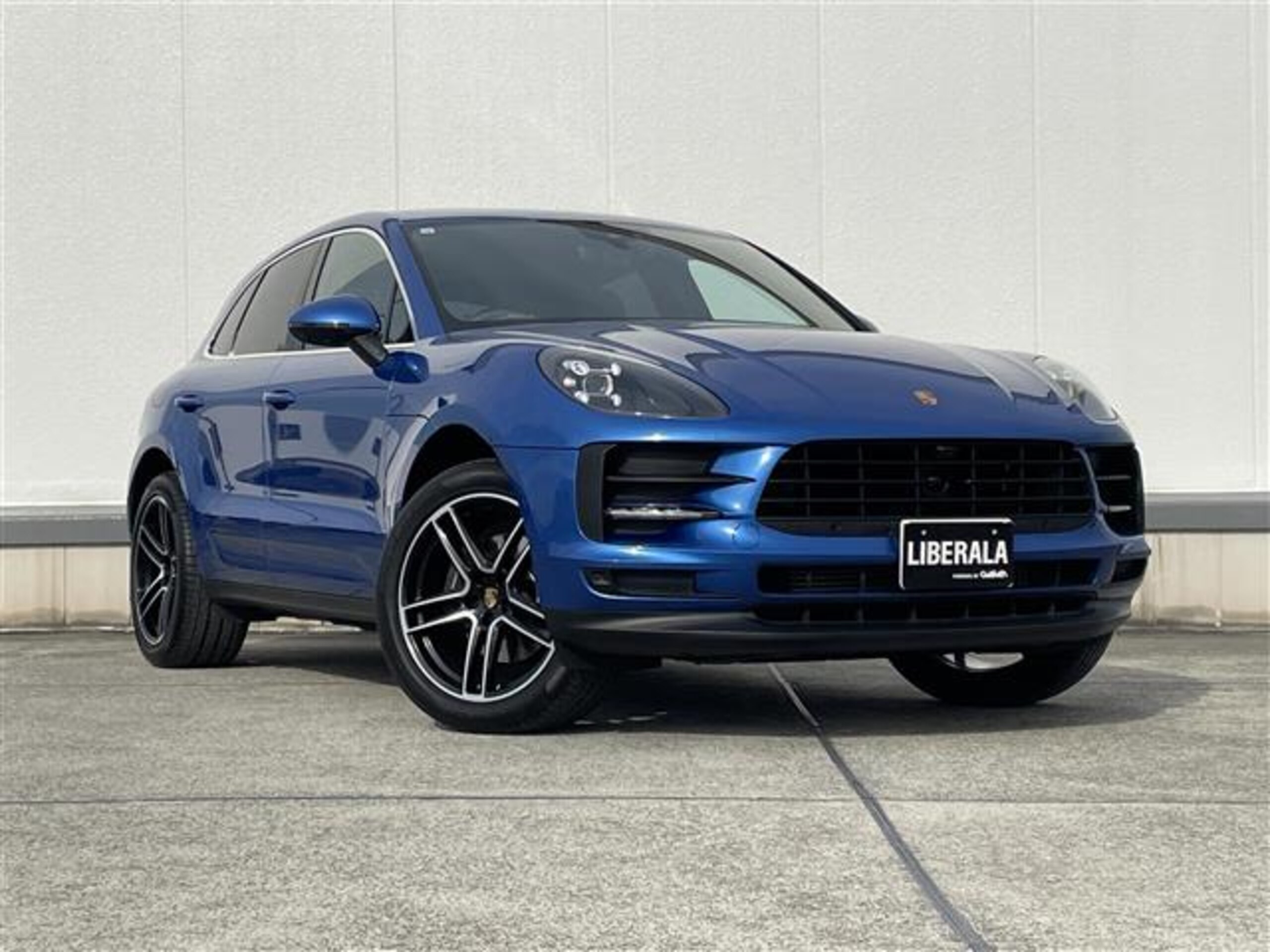Porsche Macan PDK 4WD — photo 8