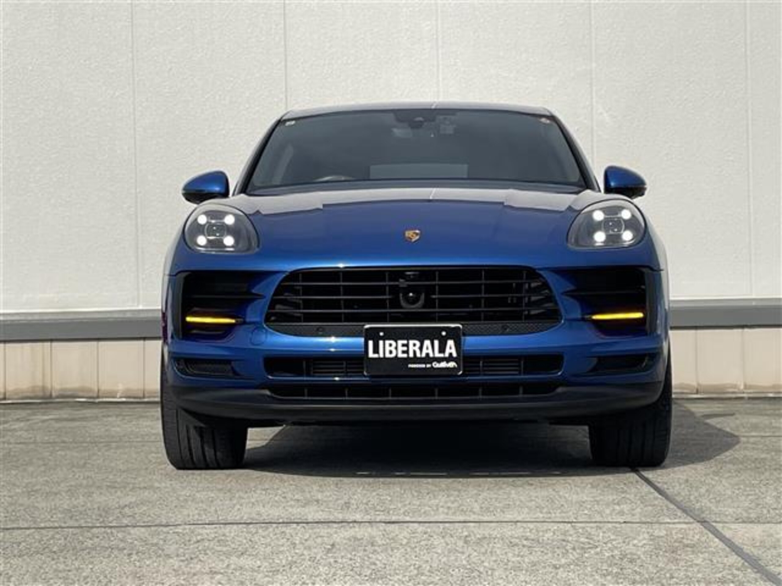 Porsche Macan PDK 4WD — photo 9