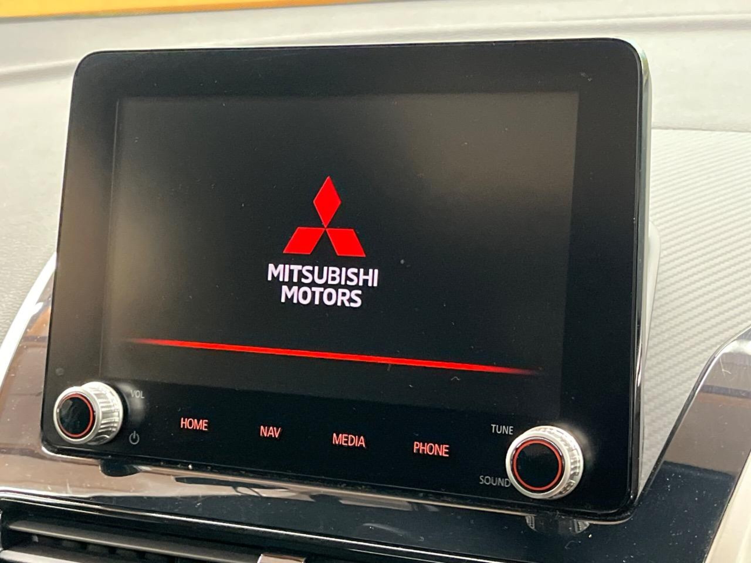 Mitsubishi Eclipse Cross PHEV 2.4 P 4WD — photo 7