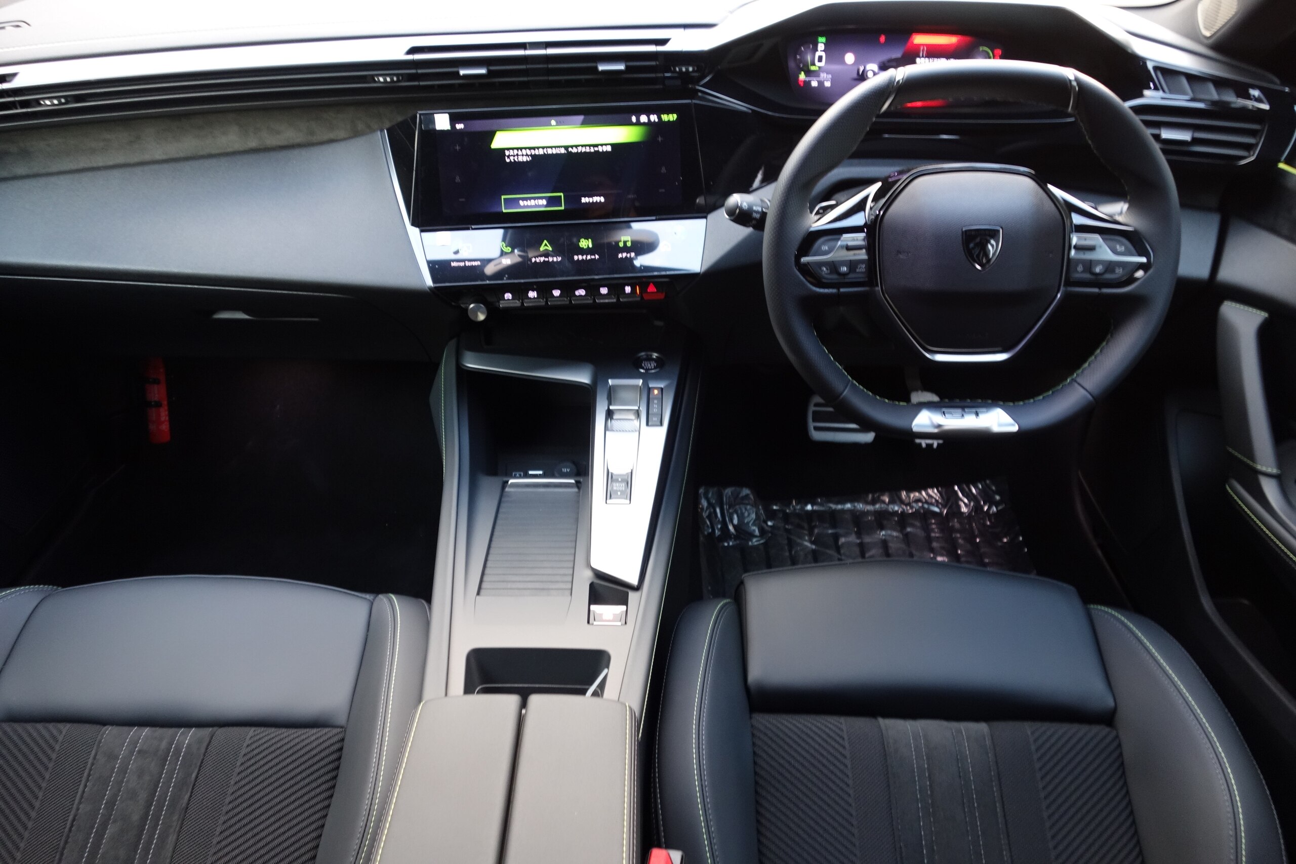 Peugeot 308GT Hybrid — photo 8