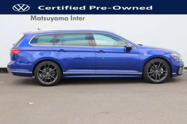 Volkswagen Passat Variant TDI R-Line Diesel Turbo ACC Around View Camera Front/Rear PDC Digital Meter Cluster Front Seat Heater Power Back Door Head-Up Display Lane Change Assist Genuine Drive Recorder Leather Seat Auto Hold (Lapis Blue Metallic) — photo 7